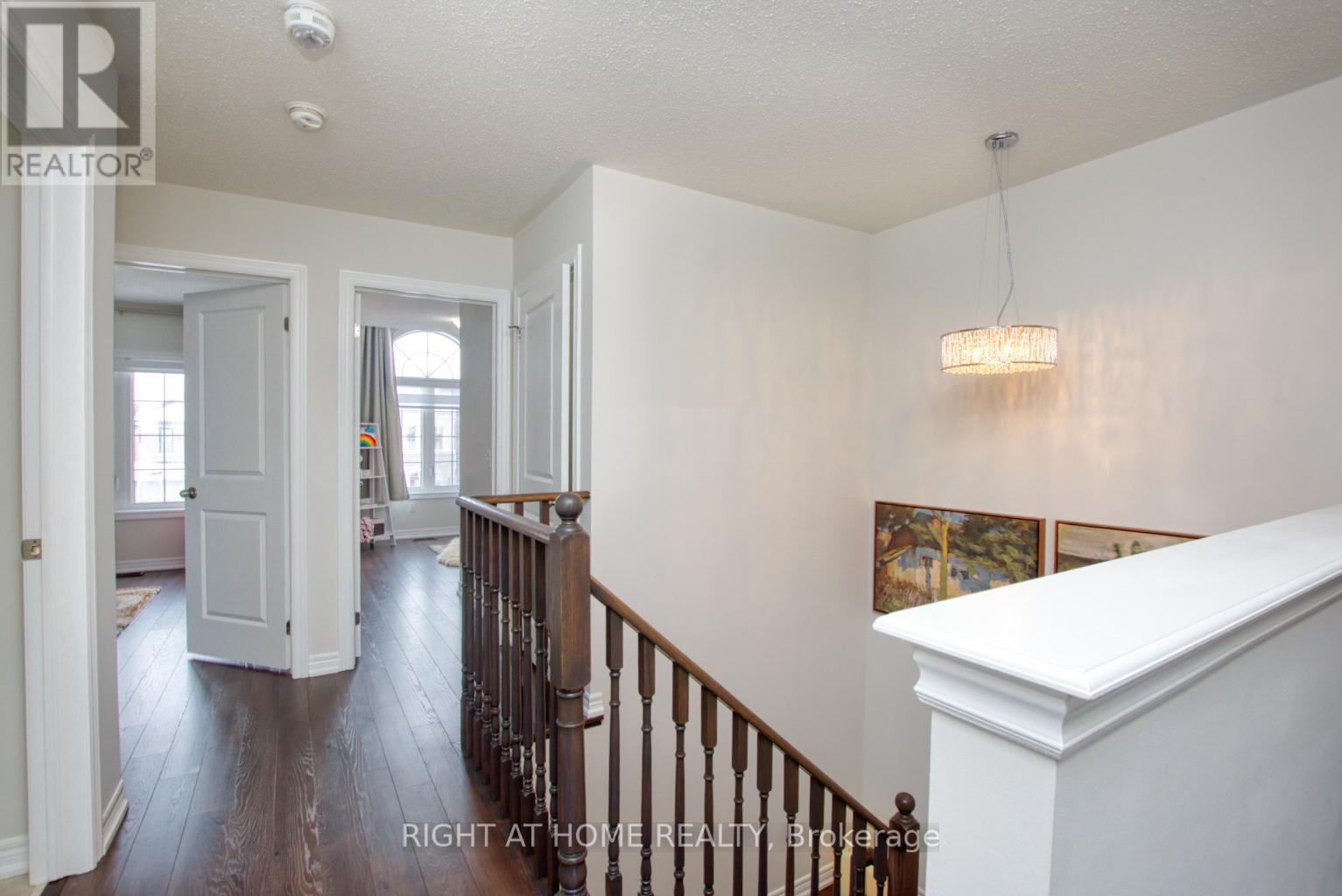 86 Selby Crescent, Bradford West Gwillimbury (Bradford), Ontario  L3Z 0V3 - Photo 24 - N12213209