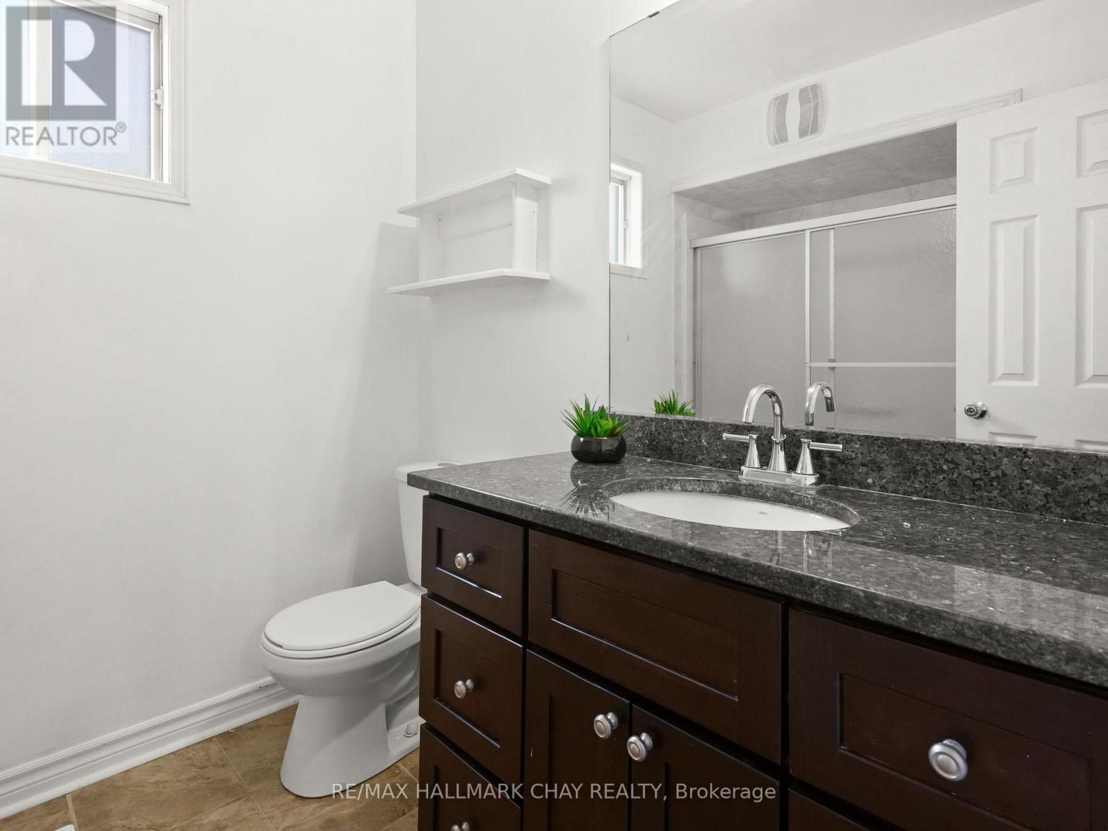 40 Engel Crescent, Barrie, Ontario  L4N 6K5 - Photo 19 - S12213066