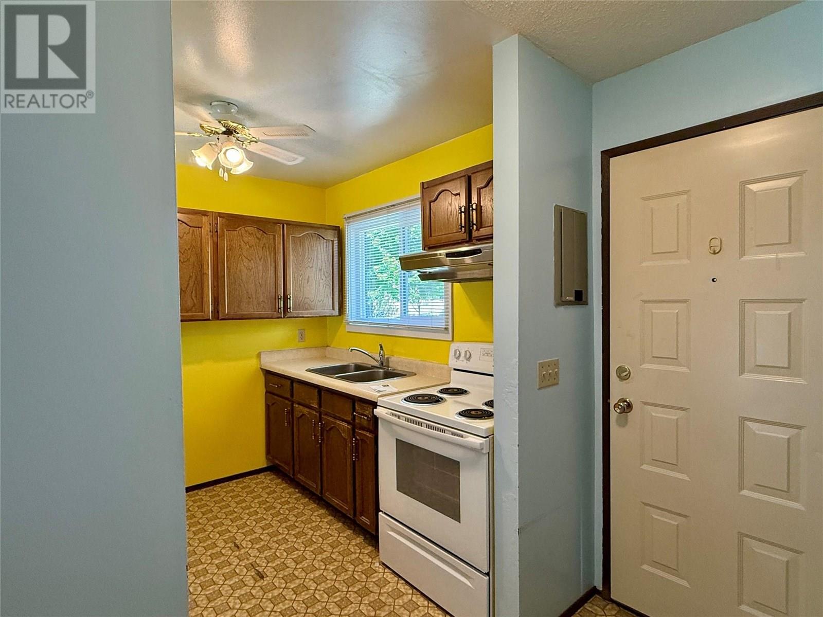 45 Green Avenue W Unit# 41, Penticton, British Columbia  V2A 7E5 - Photo 4 - 10351760