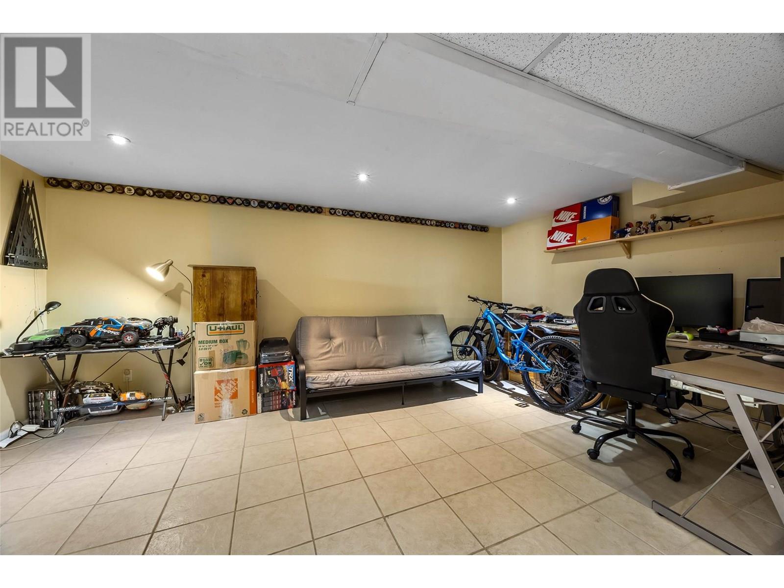 755 Crestline Street, Kamloops, British Columbia  V2B 5X2 - Photo 26 - 10351659