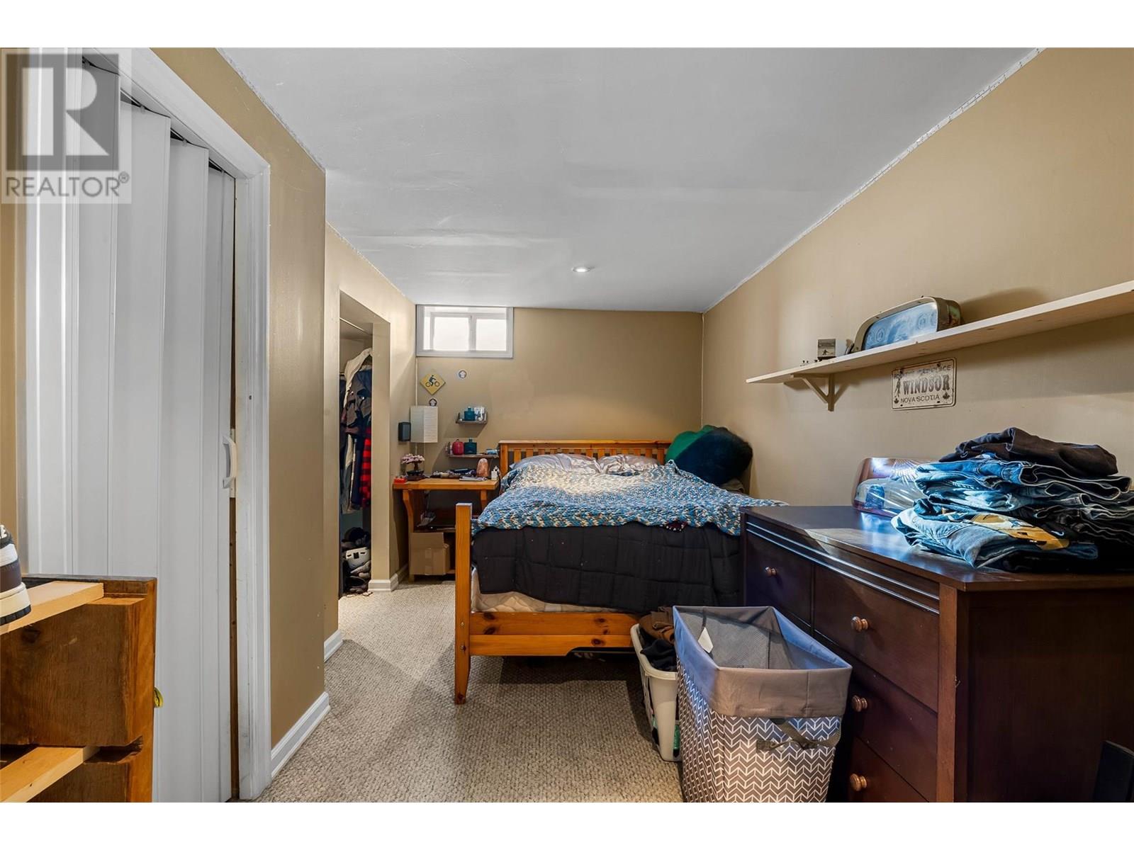 755 Crestline Street, Kamloops, British Columbia  V2B 5X2 - Photo 28 - 10351659