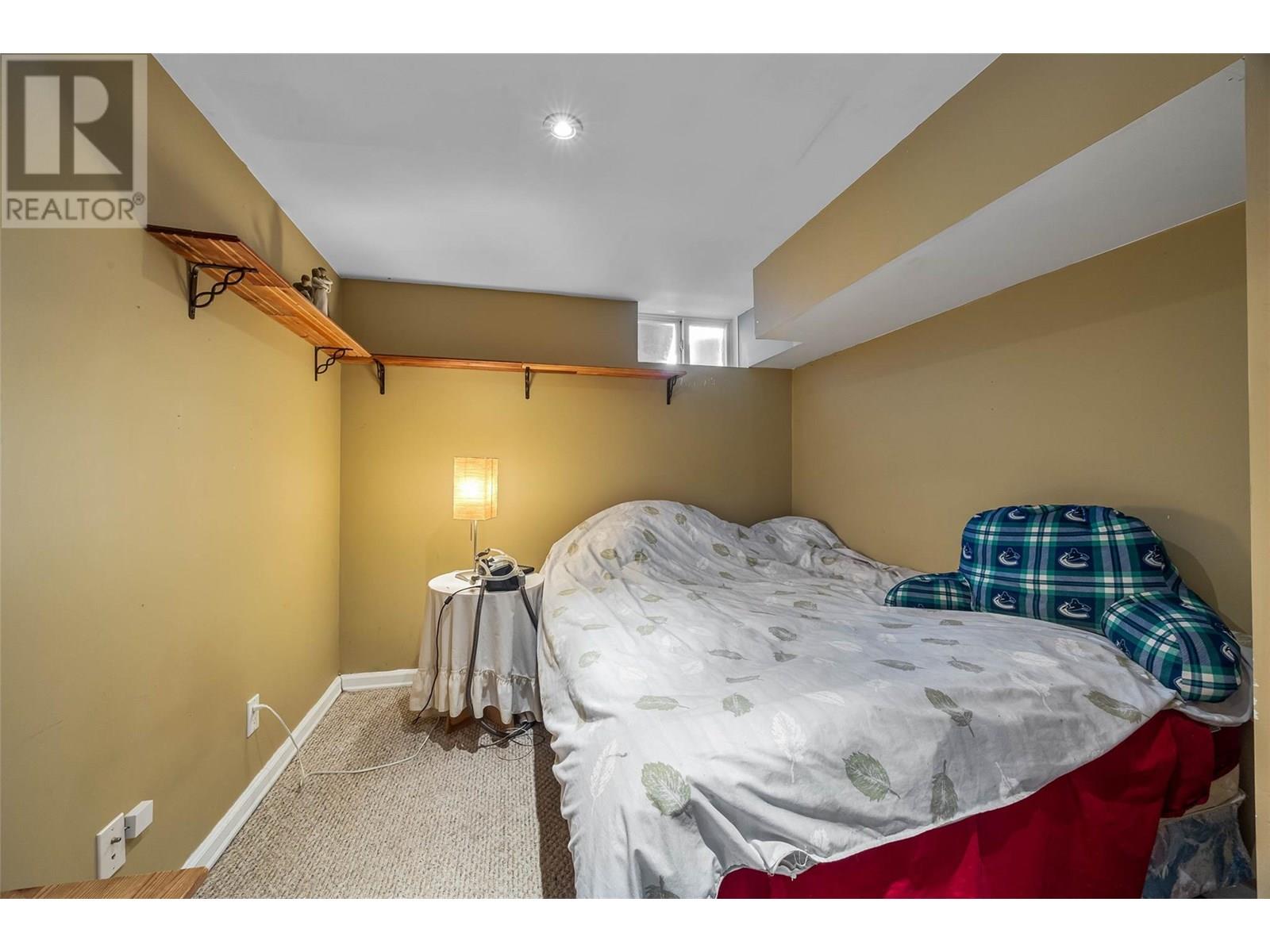 755 Crestline Street, Kamloops, British Columbia  V2B 5X2 - Photo 30 - 10351659