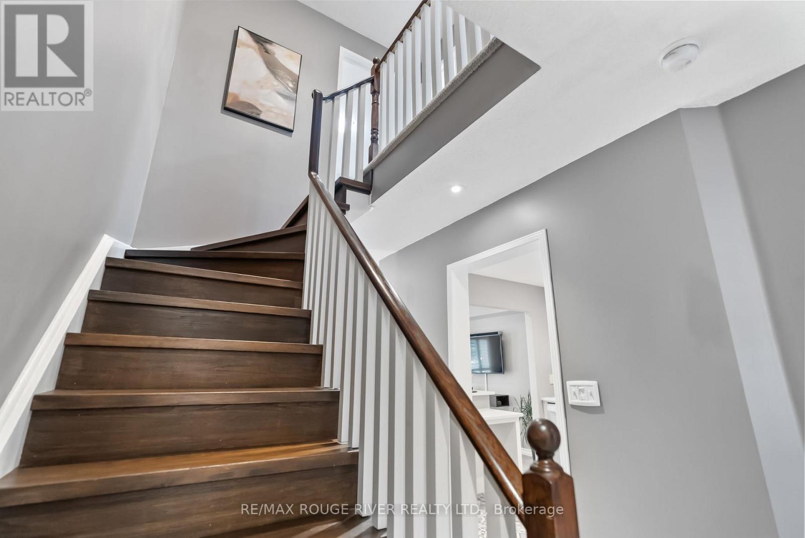 32 Palisades Court, Whitby, Ontario  L1N 9T8 - Photo 17 - E12213362