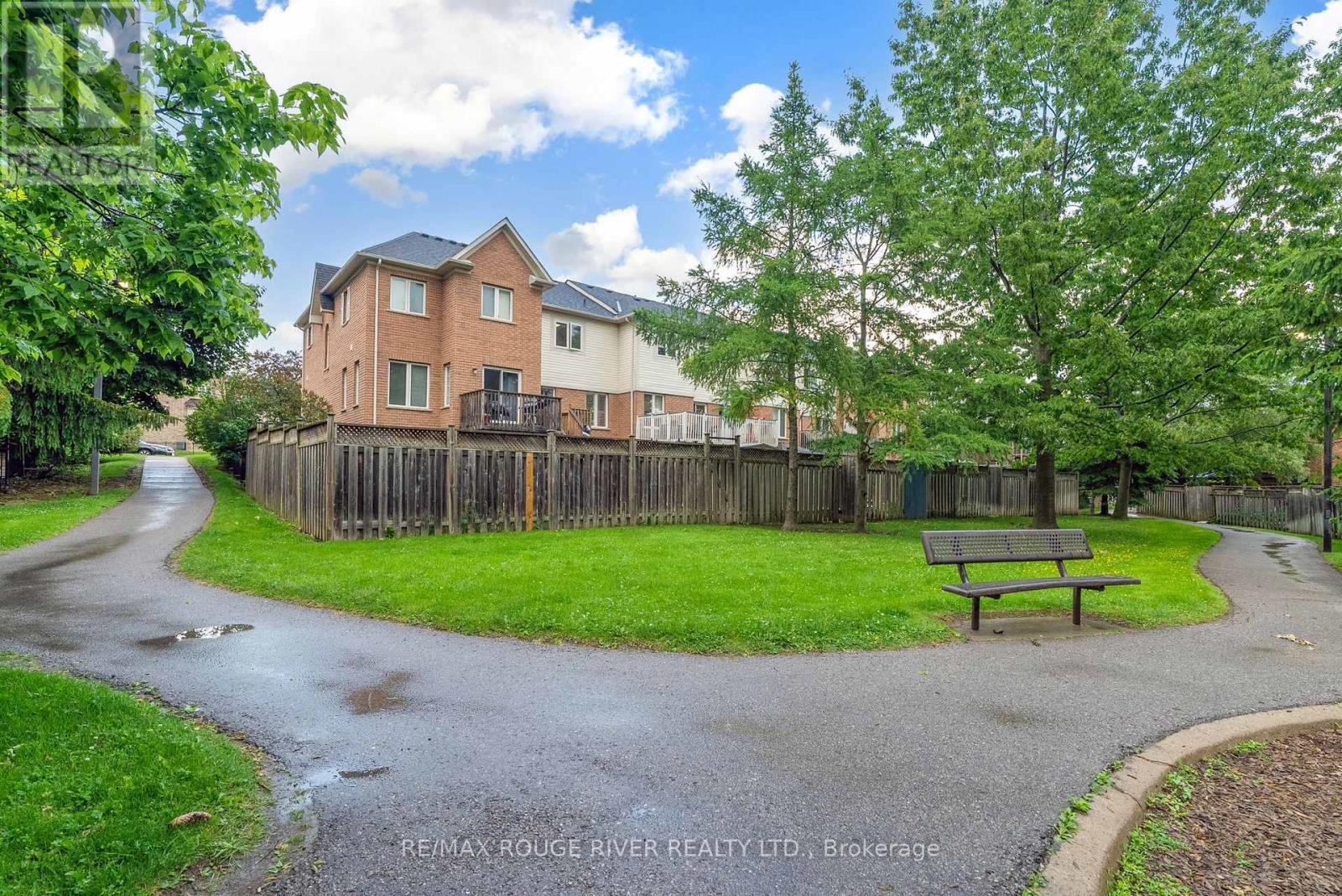 32 Palisades Court, Whitby, Ontario  L1N 9T8 - Photo 45 - E12213362