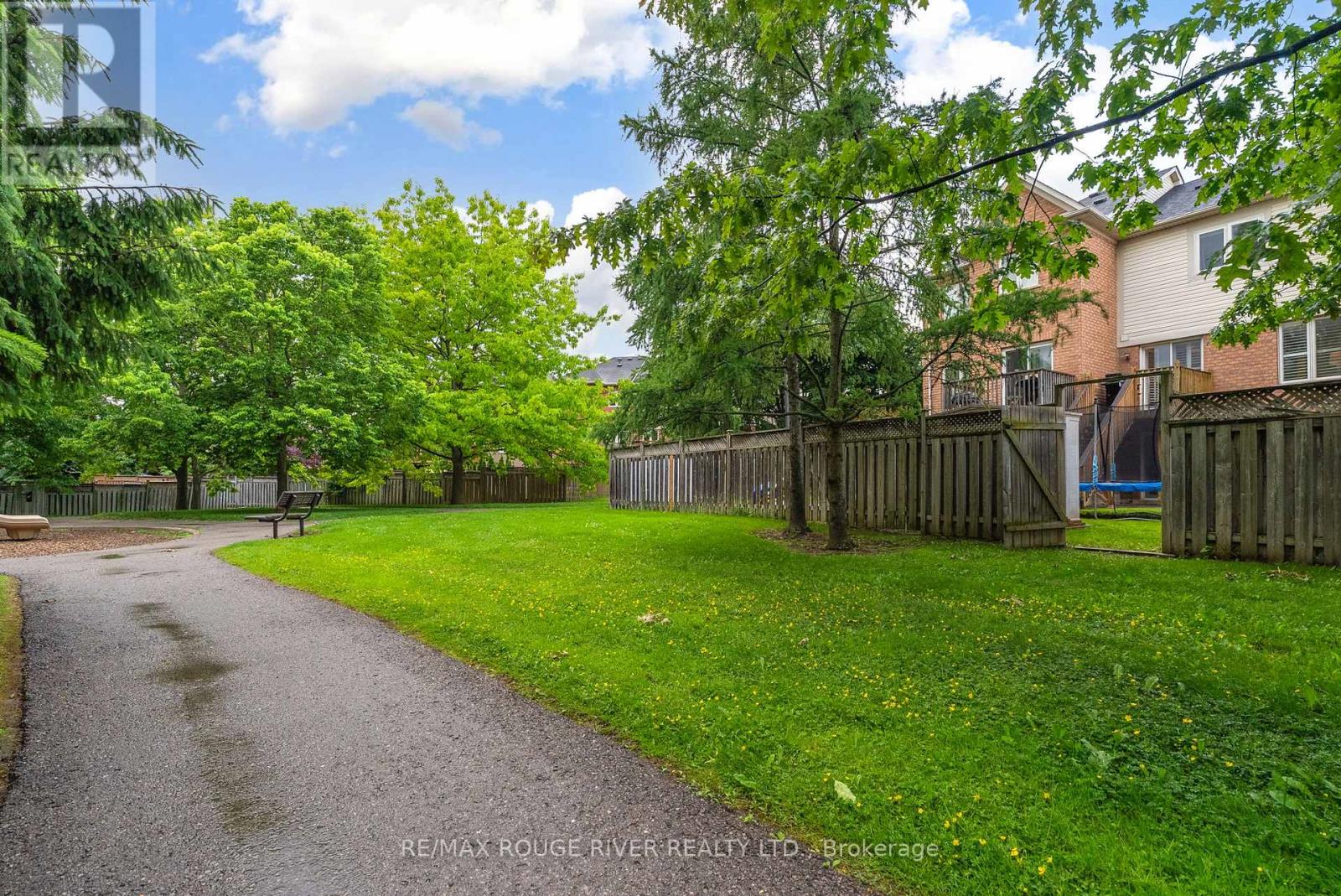 32 Palisades Court, Whitby, Ontario  L1N 9T8 - Photo 46 - E12213362