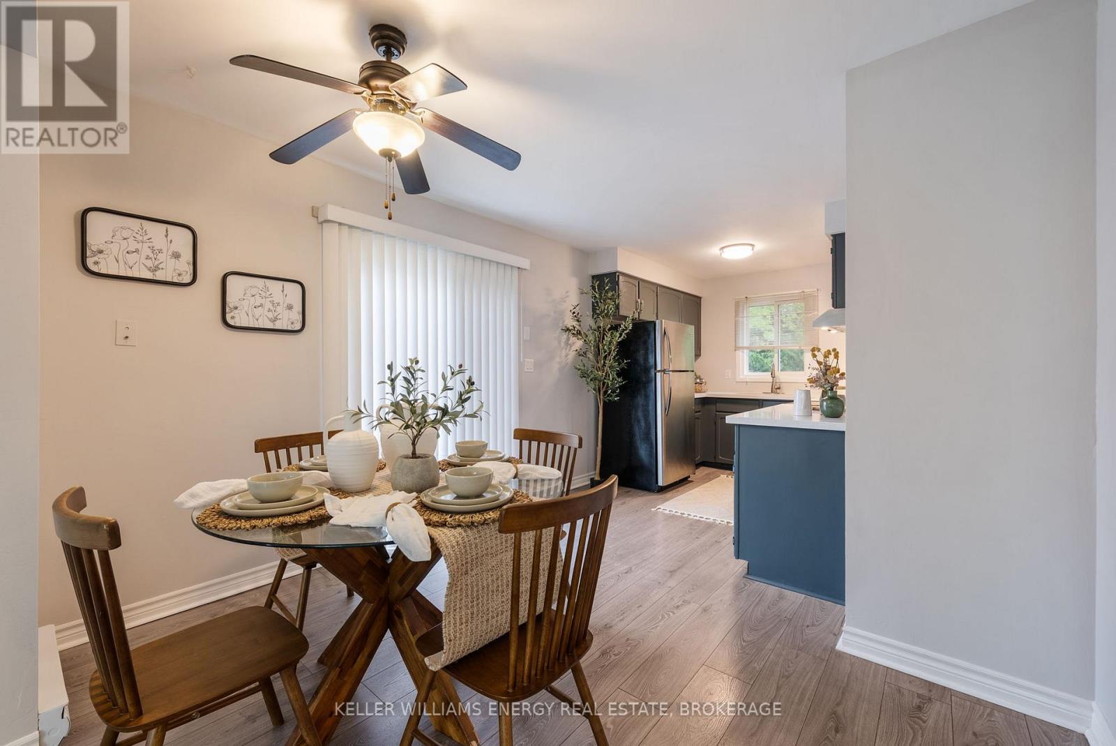 736 Cricklewood Drive, Oshawa, Ontario  L1K 1R6 - Photo 3 - E12213459