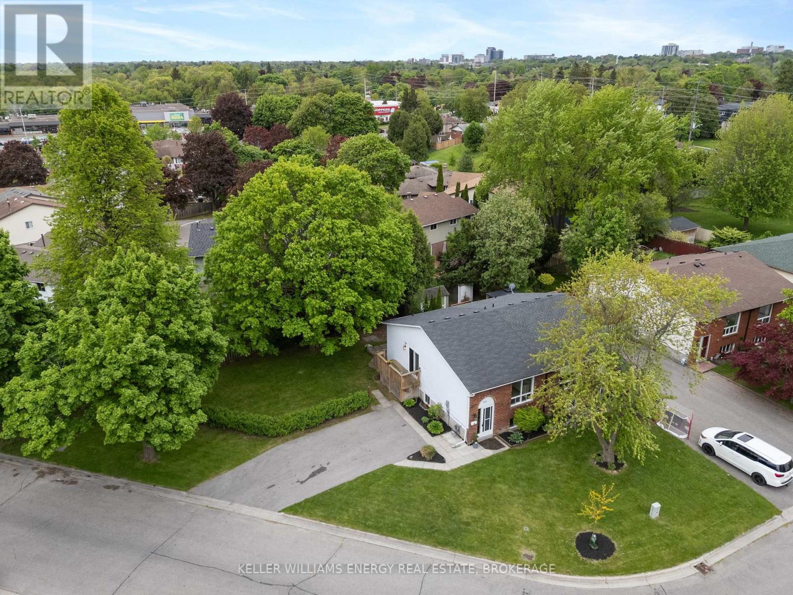 736 Cricklewood Drive, Oshawa, Ontario  L1K 1R6 - Photo 37 - E12213459