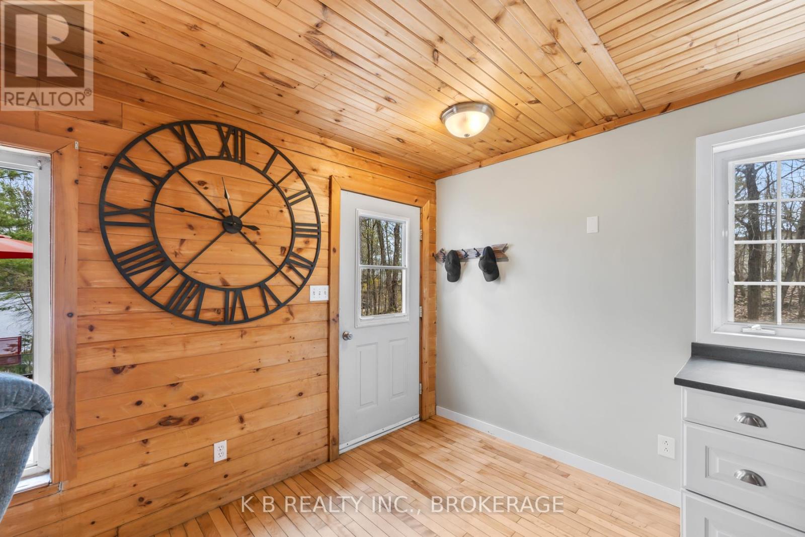 1035 Cozy Ridge Lane, Frontenac, Ontario  K0H 1W0 - Photo 2 - X12213338