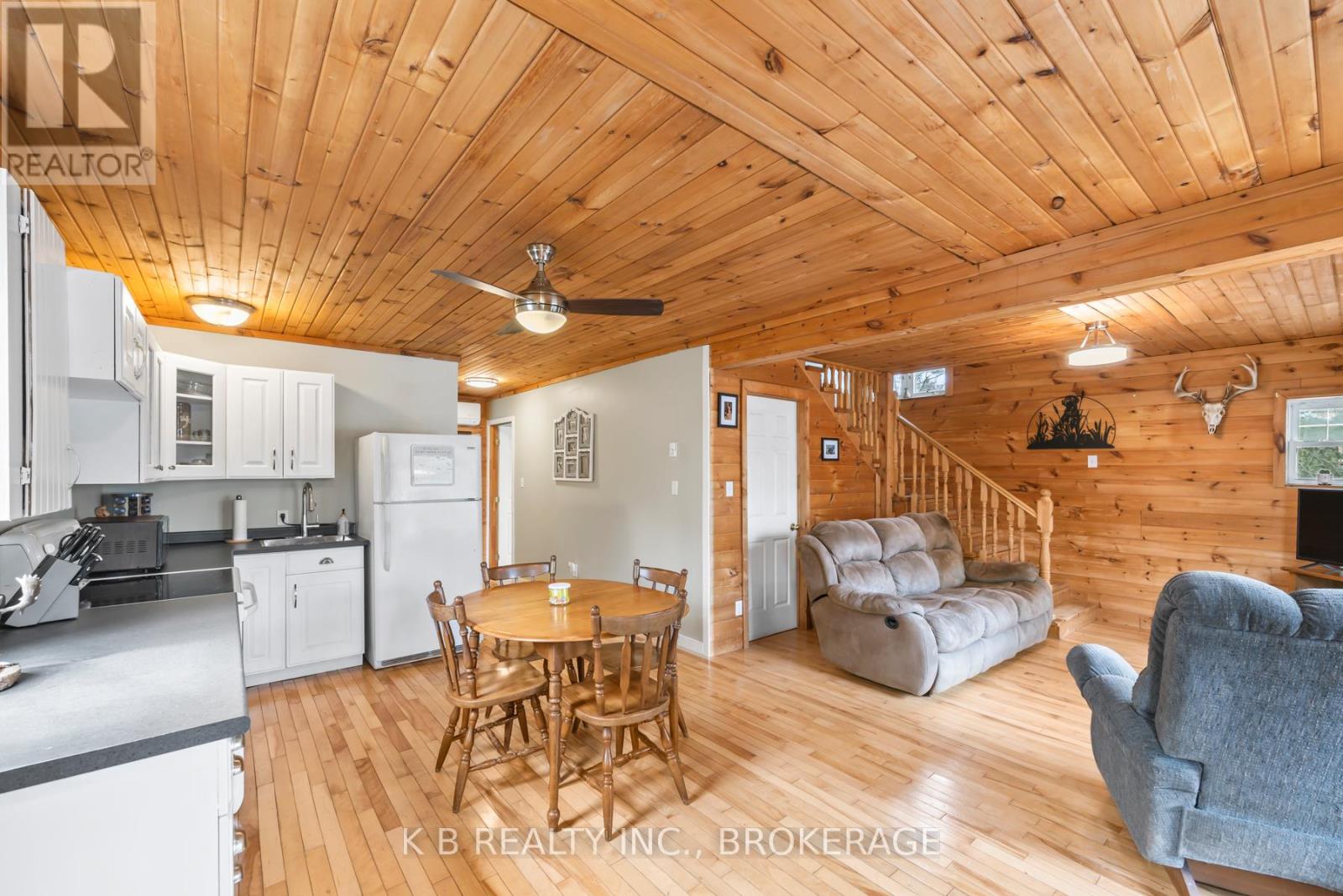 1035 Cozy Ridge Lane, Frontenac, Ontario  K0H 1W0 - Photo 3 - X12213338