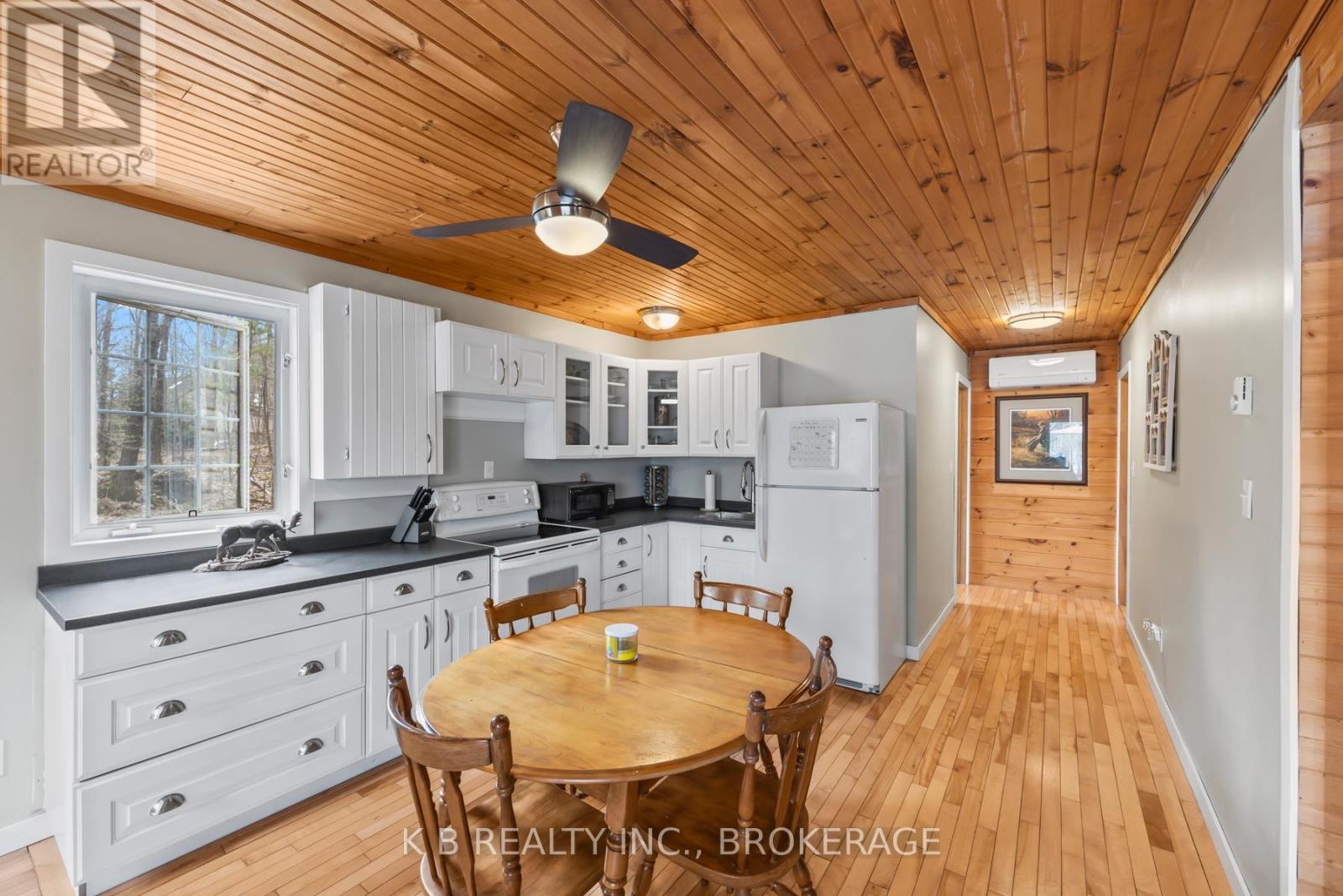 1035 Cozy Ridge Lane, Frontenac, Ontario  K0H 1W0 - Photo 5 - X12213338