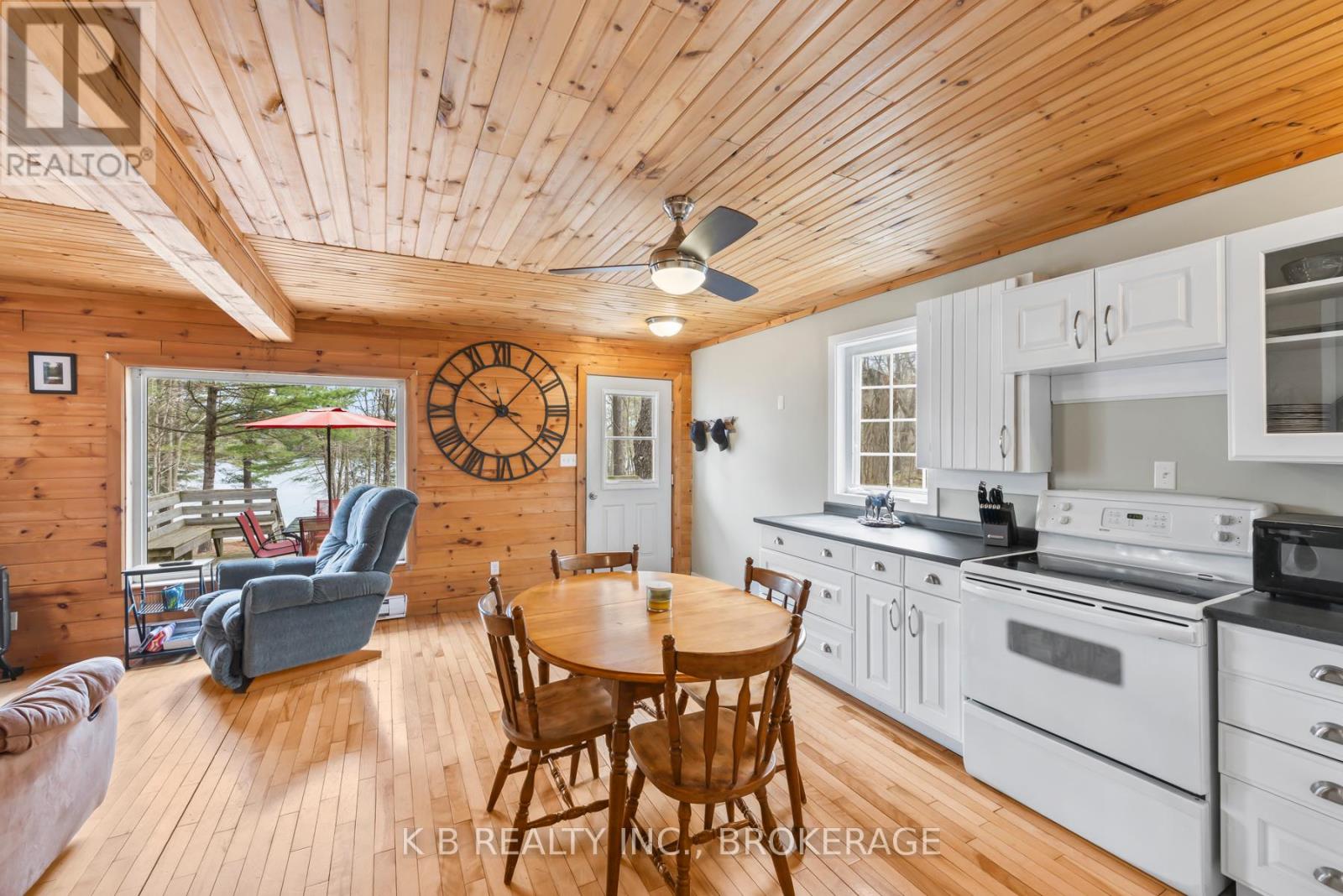 1035 Cozy Ridge Lane, Frontenac, Ontario  K0H 1W0 - Photo 6 - X12213338