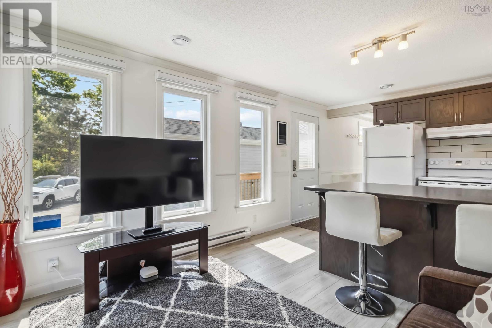 21 Chebogue Street, Dartmouth, Nova Scotia  B2W 1R3 - Photo 8 - 202513496