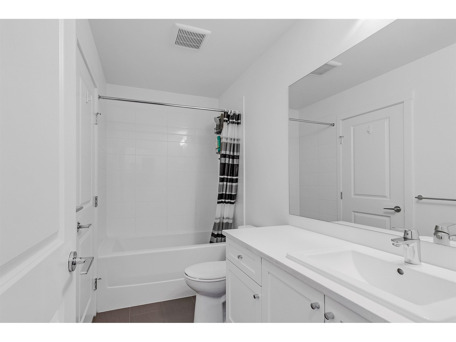 114 15858 Fraser Highway, Surrey, British Columbia  V4N 6X4 - Photo 15 - R3013150