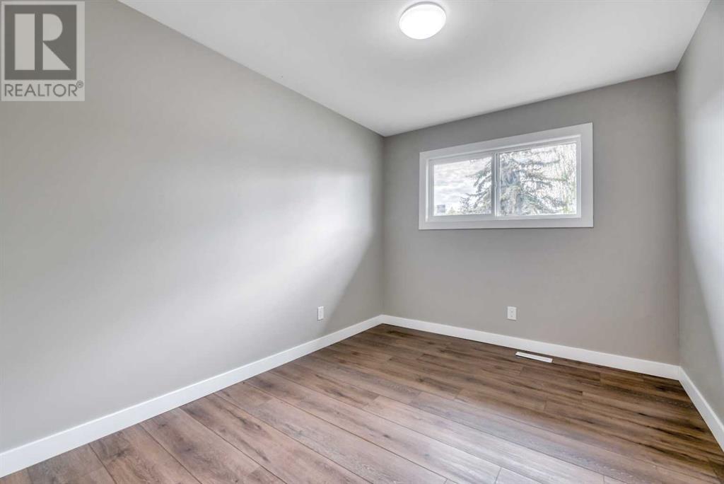751 Rundleridge Drive Ne, Calgary, Alberta  T1Y 2L1 - Photo 14 - A2224306