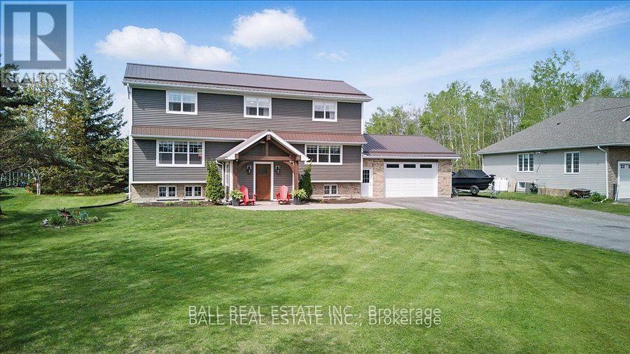 1324 Young's Cove Road, Selwyn, Ontario  K0L 1T0 - Photo 4 - X12213363