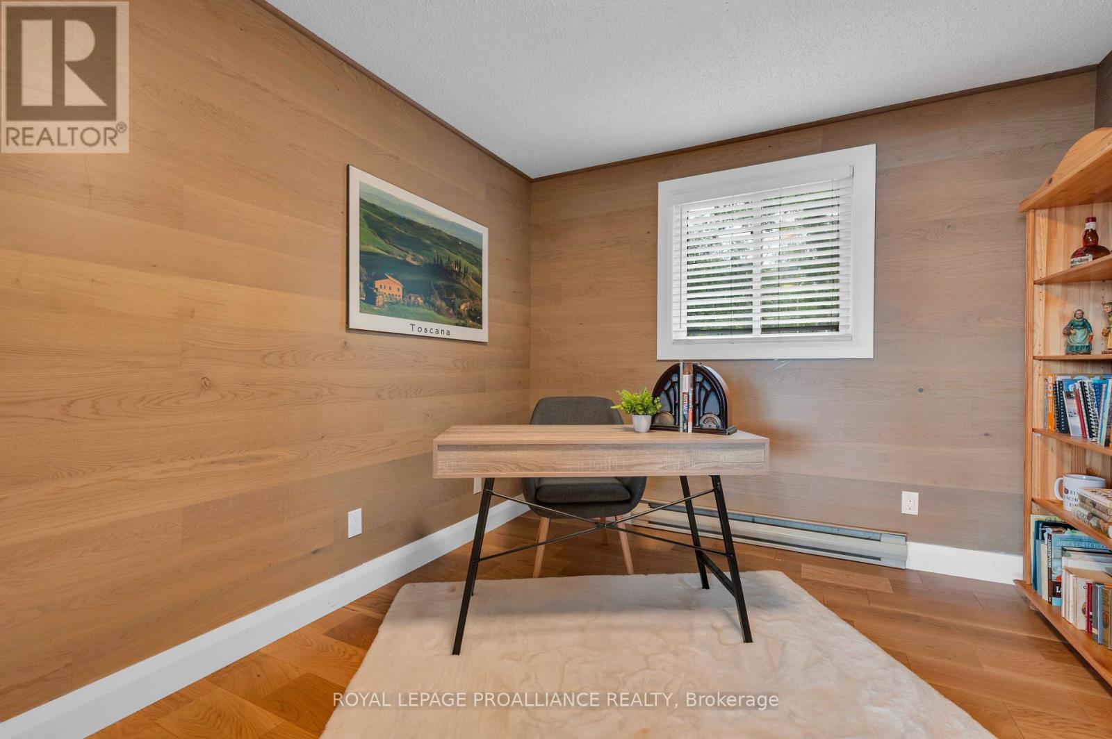 304 Lakeview Lane, Tweed, Ontario  K0K 3J0 - Photo 14 - X12213429