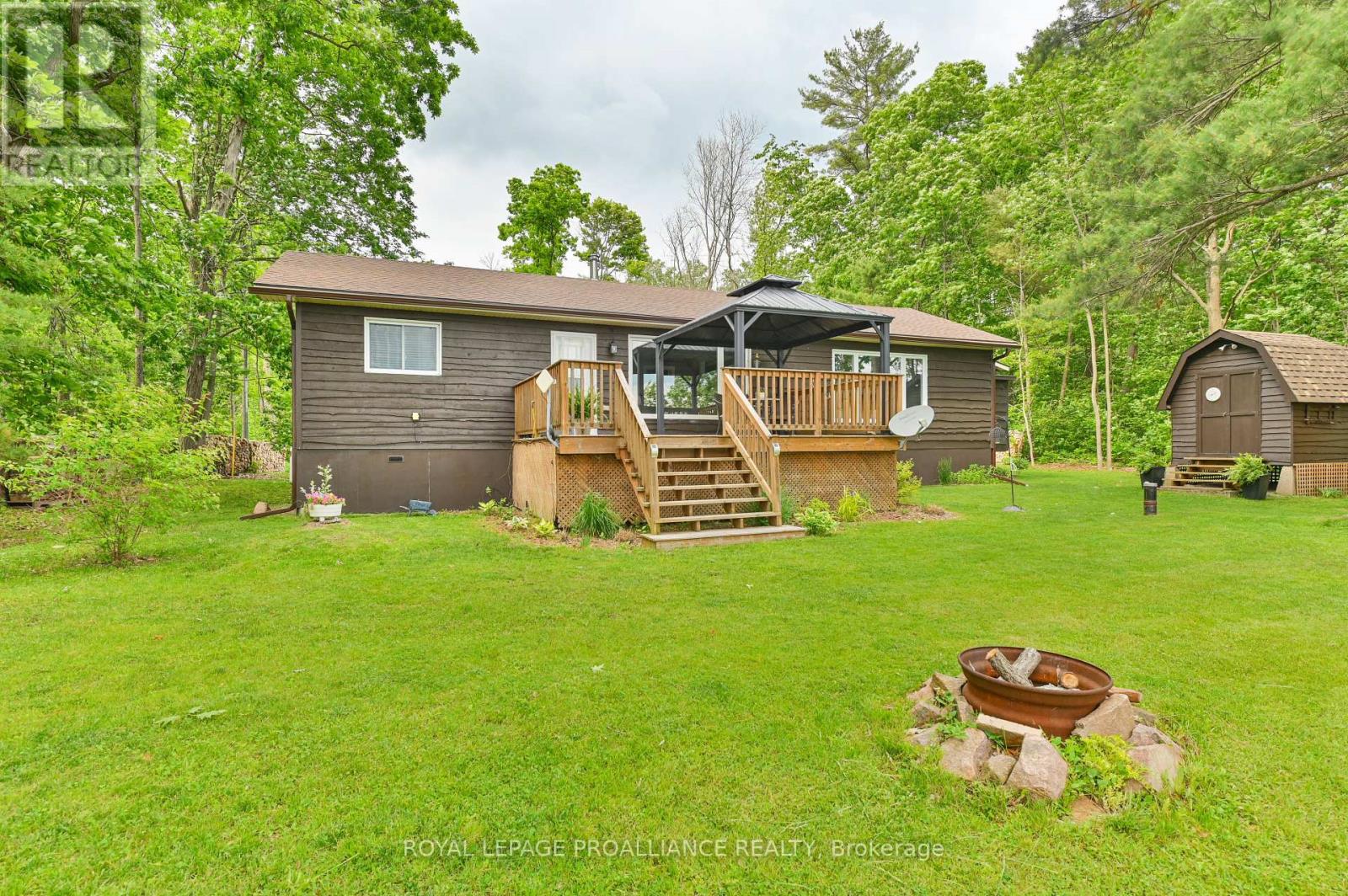 304 Lakeview Lane, Tweed, Ontario  K0K 3J0 - Photo 26 - X12213429