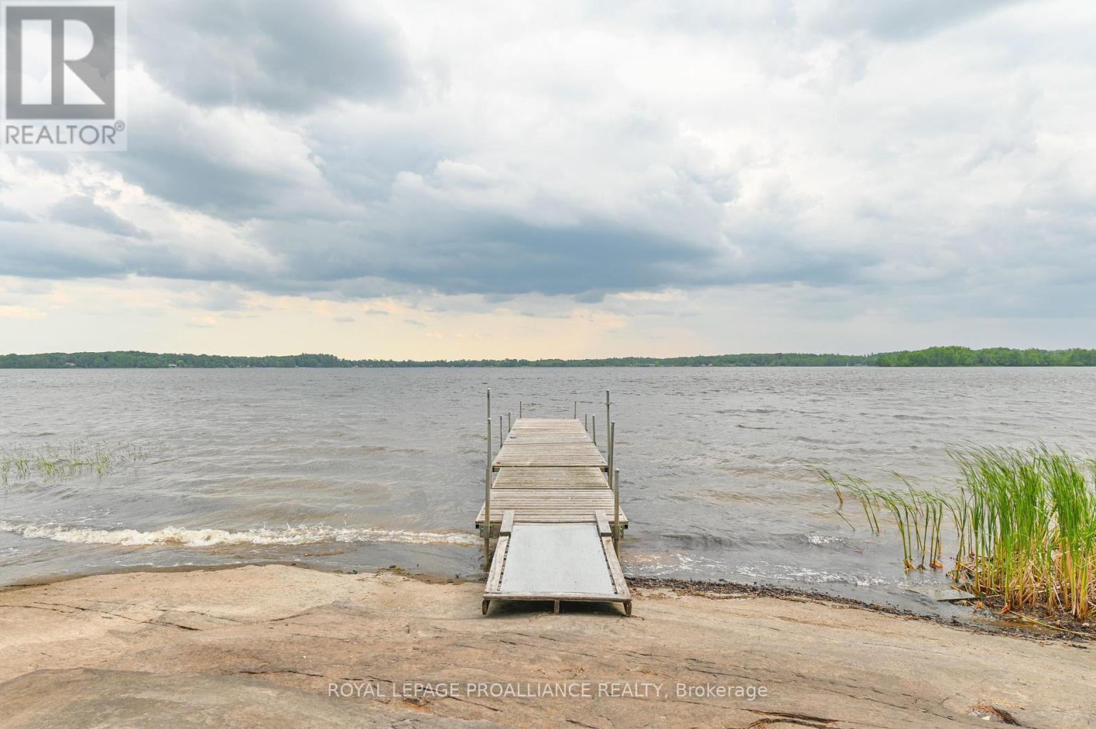 304 Lakeview Lane, Tweed, Ontario  K0K 3J0 - Photo 31 - X12213429