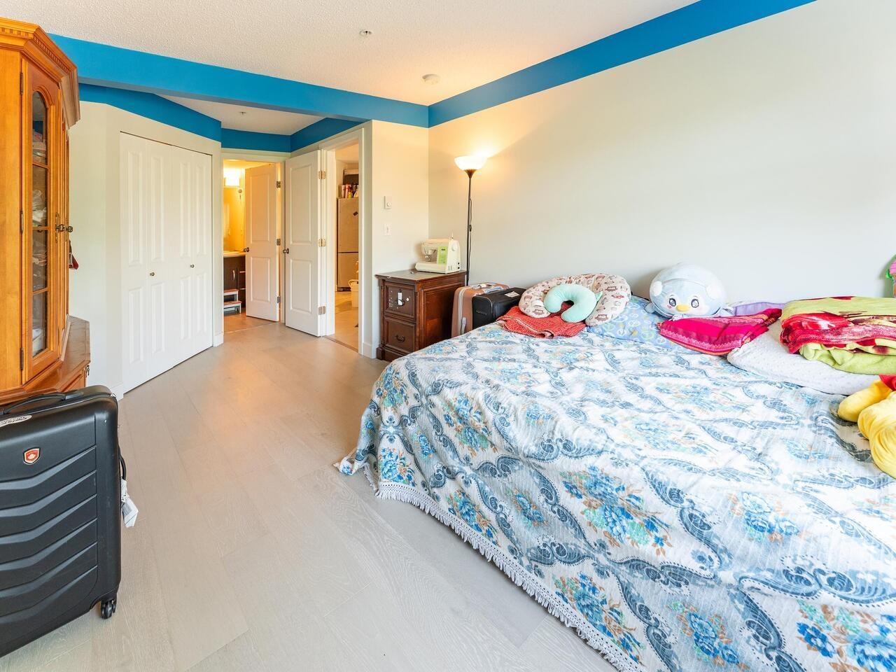 247 10838 City Parkway, Surrey, British Columbia  V3T 5X9 - Photo 7 - R3014270