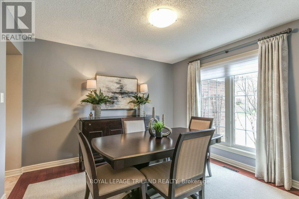 Photo 11 of 50 for 896 Cranbrook Road