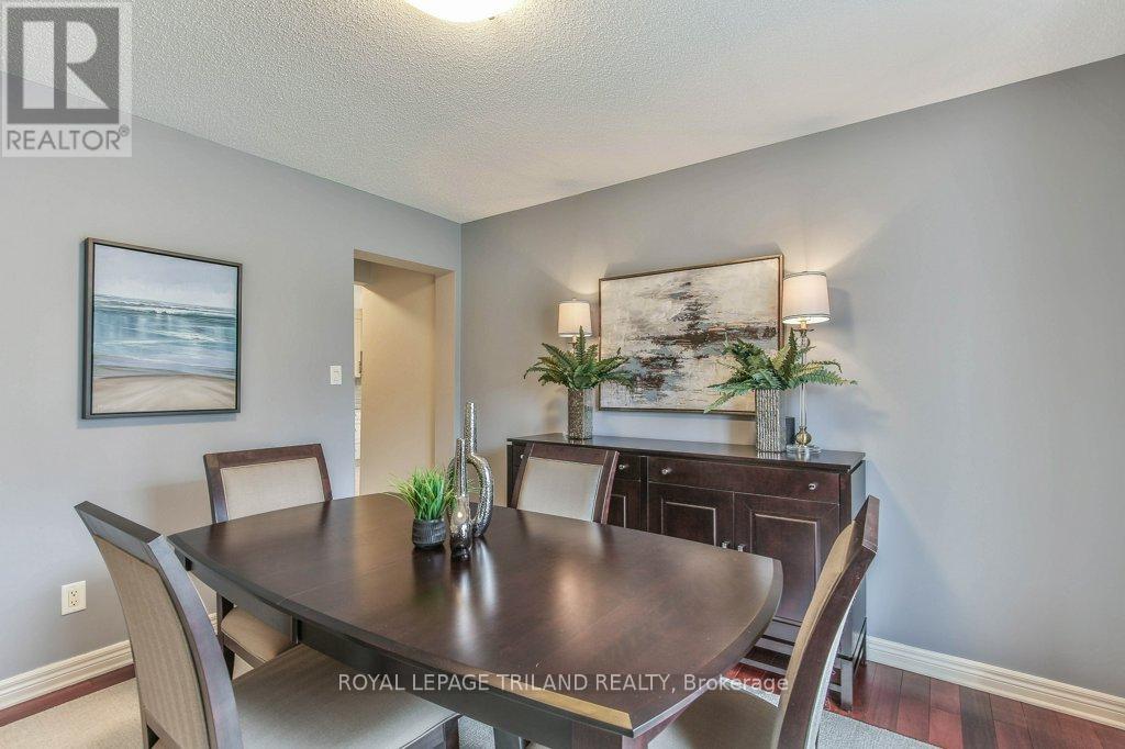 Photo 13 of 50 for 896 Cranbrook Road