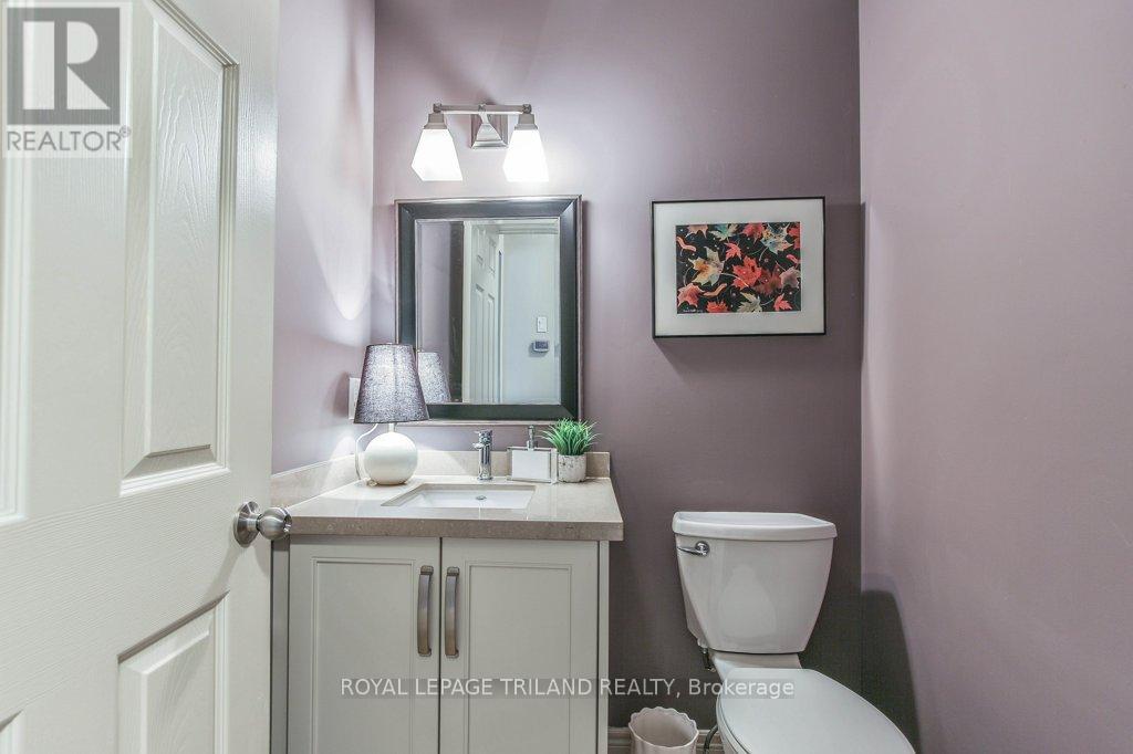 Photo 21 of 50 for 896 Cranbrook Road