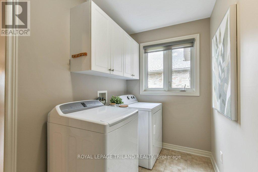Photo 22 of 50 for 896 Cranbrook Road