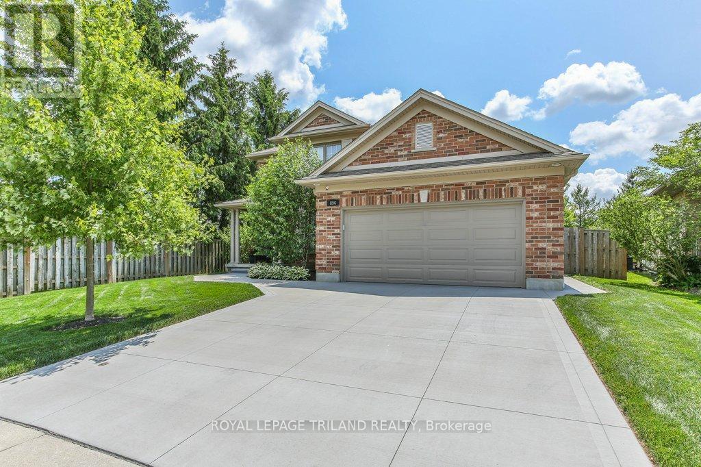 Photo 3 of 50 for 896 Cranbrook Road