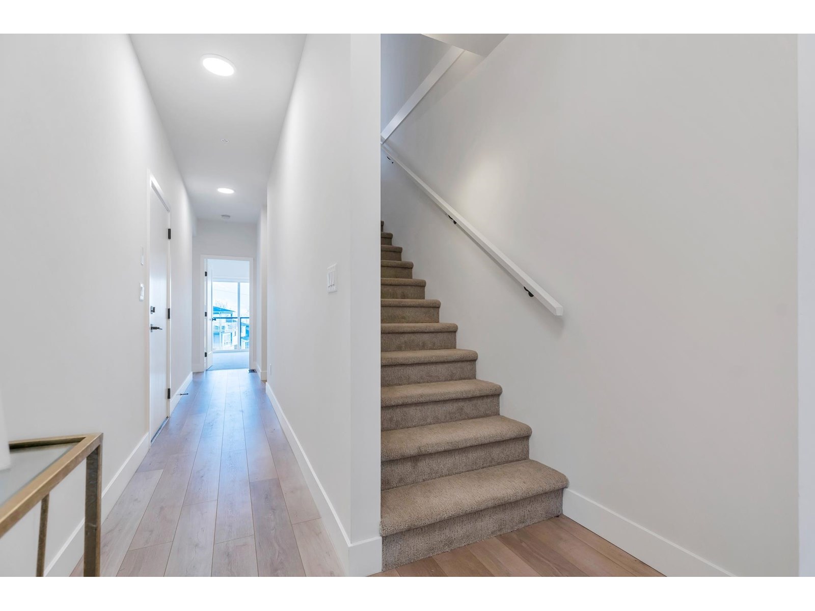 26 43998 Chilliwack Mountain Road, Chilliwack Mountain, Chilliwack, British Columbia  V2R 4A1 - Photo 3 - R3013945