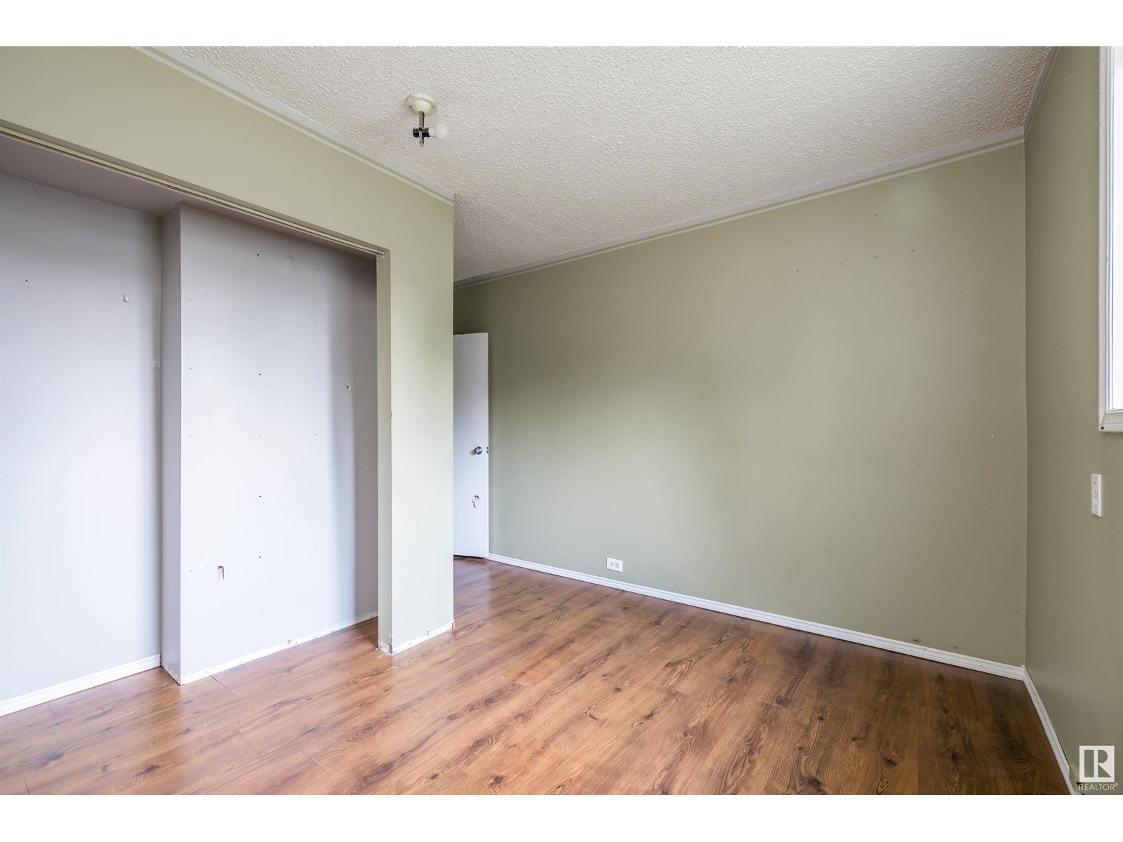 12325 85 St Nw, Edmonton, Alberta  T5B 3H1 - Photo 13 - E4441729