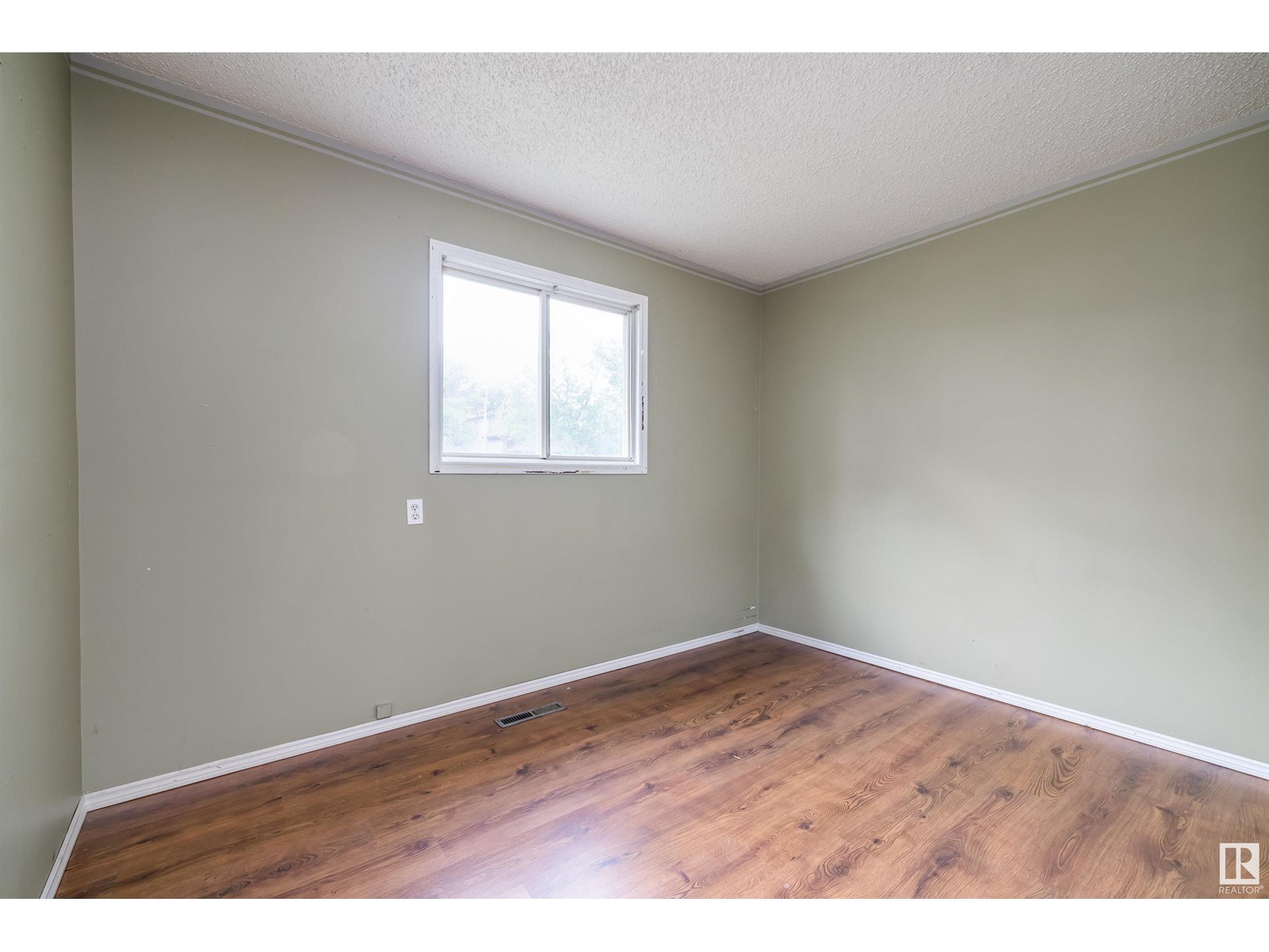 12325 85 St Nw, Edmonton, Alberta  T5B 3H1 - Photo 12 - E4441729