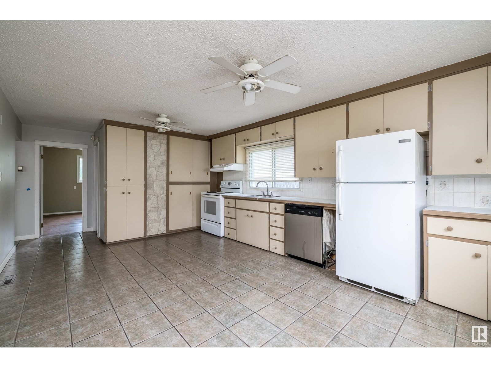12325 85 St Nw, Edmonton, Alberta  T5B 3H1 - Photo 16 - E4441729