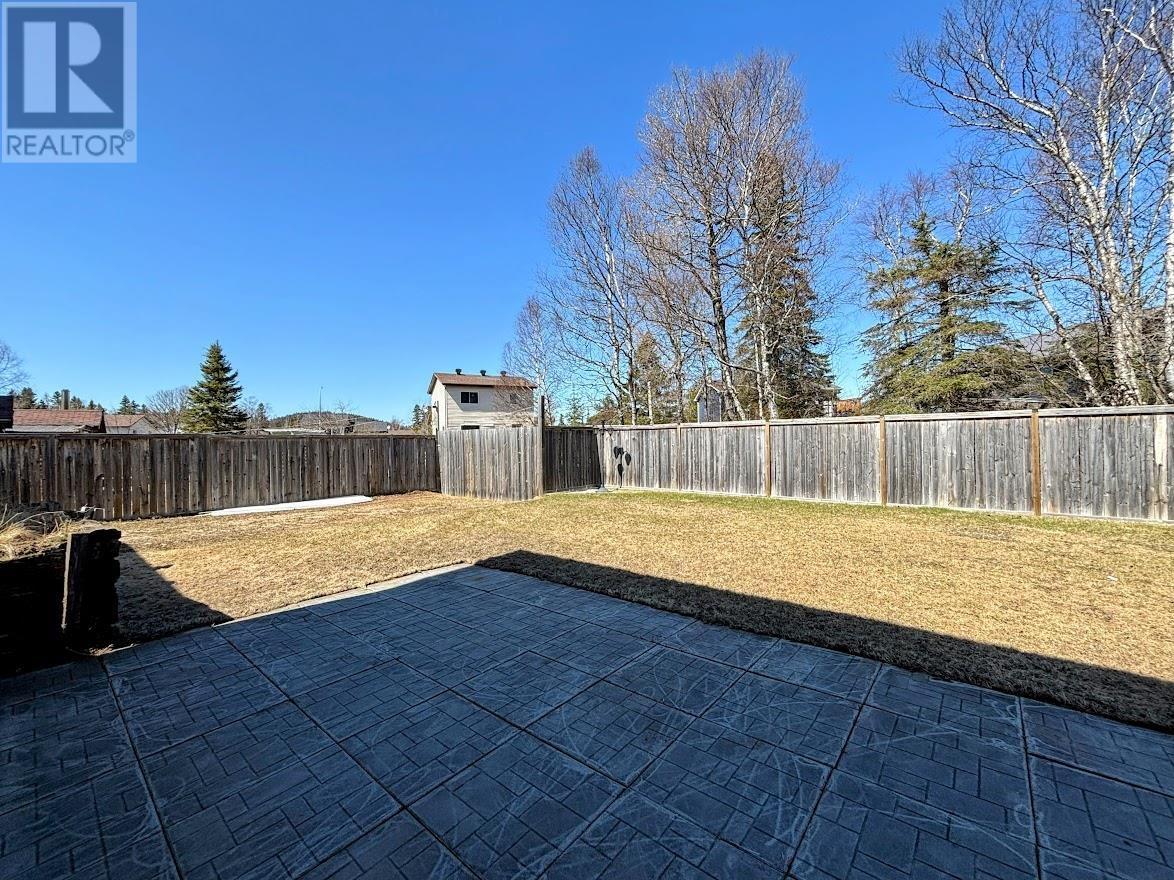 125 Hemlo Dr, Marathon, Ontario  P0T 2E0 - Photo 47 - TB250548