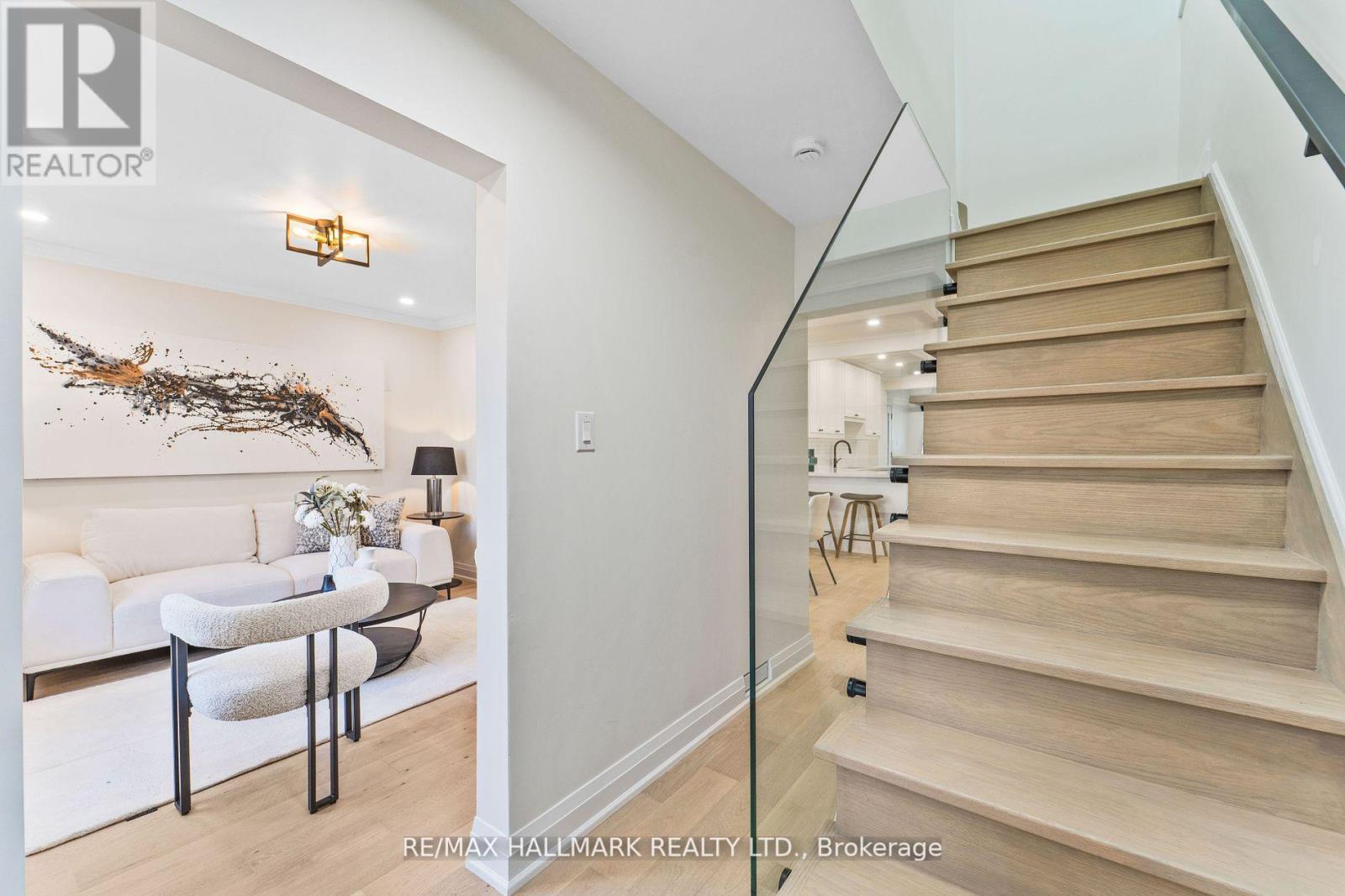 50 Watson Avenue, Toronto (Runnymede-Bloor West Village), Ontario  M6S 4E1 - Photo 20 - W12213031