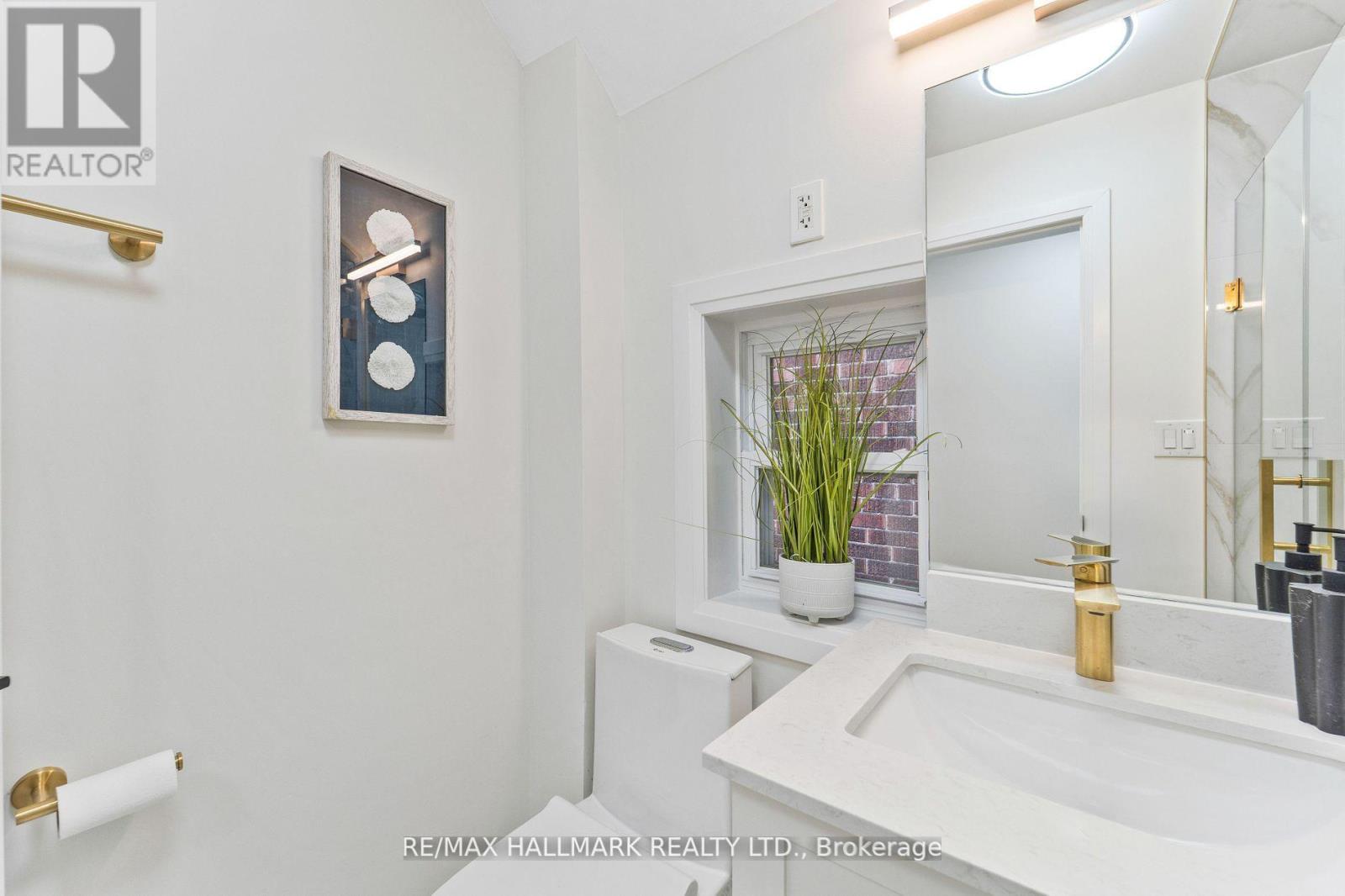 50 Watson Avenue, Toronto (Runnymede-Bloor West Village), Ontario  M6S 4E1 - Photo 25 - W12213031