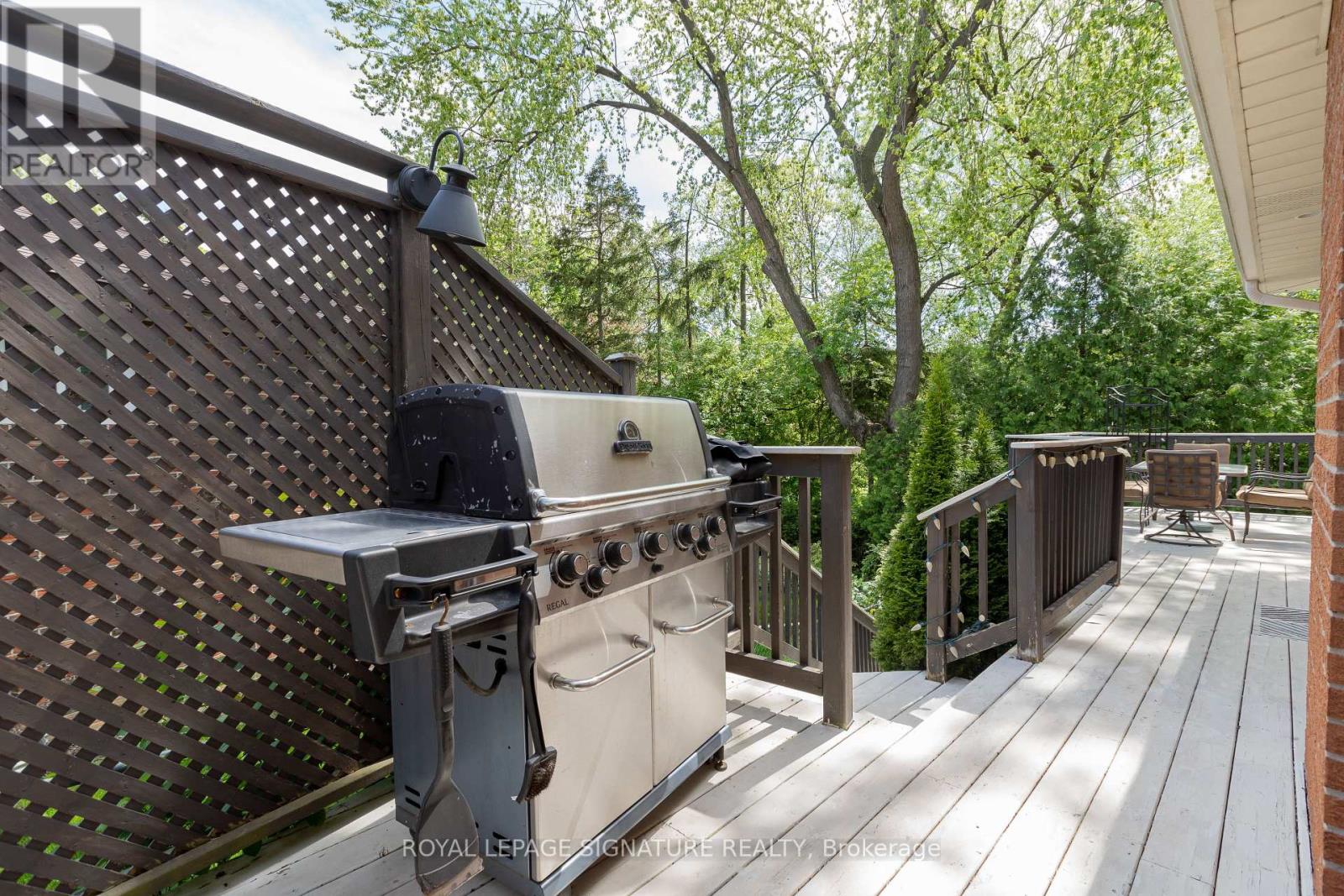 31 Norbert Crescent, Toronto, Ontario  M9C 3J8 - Photo 20 - W12213038