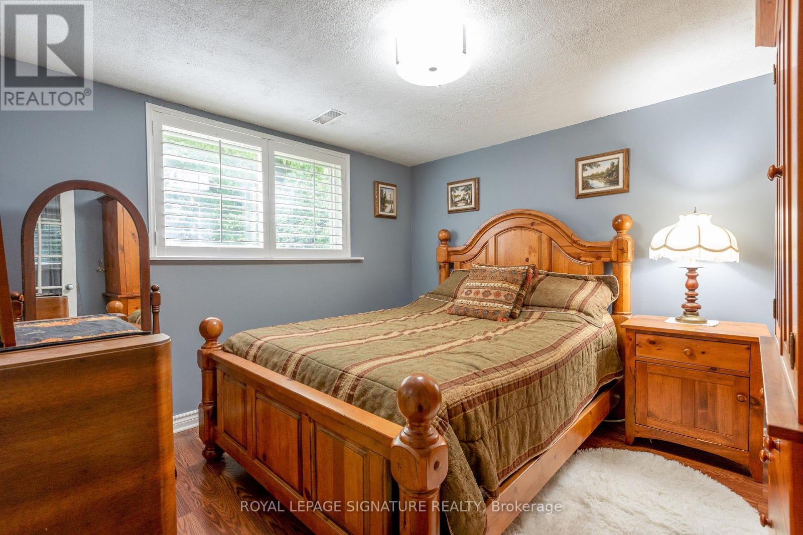 31 Norbert Crescent, Toronto, Ontario  M9C 3J8 - Photo 26 - W12213038