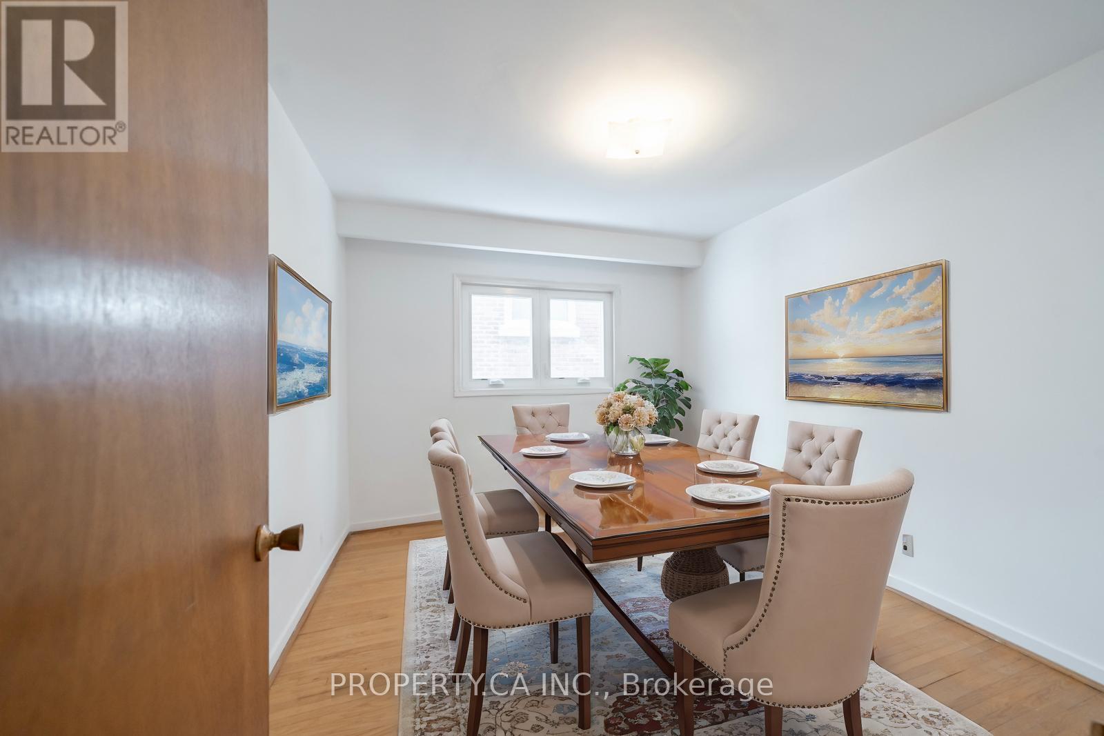 2098 Dufferin Street, Toronto (Caledonia-Fairbank), Ontario  M6E 3R7 - Photo 4 - W12213071