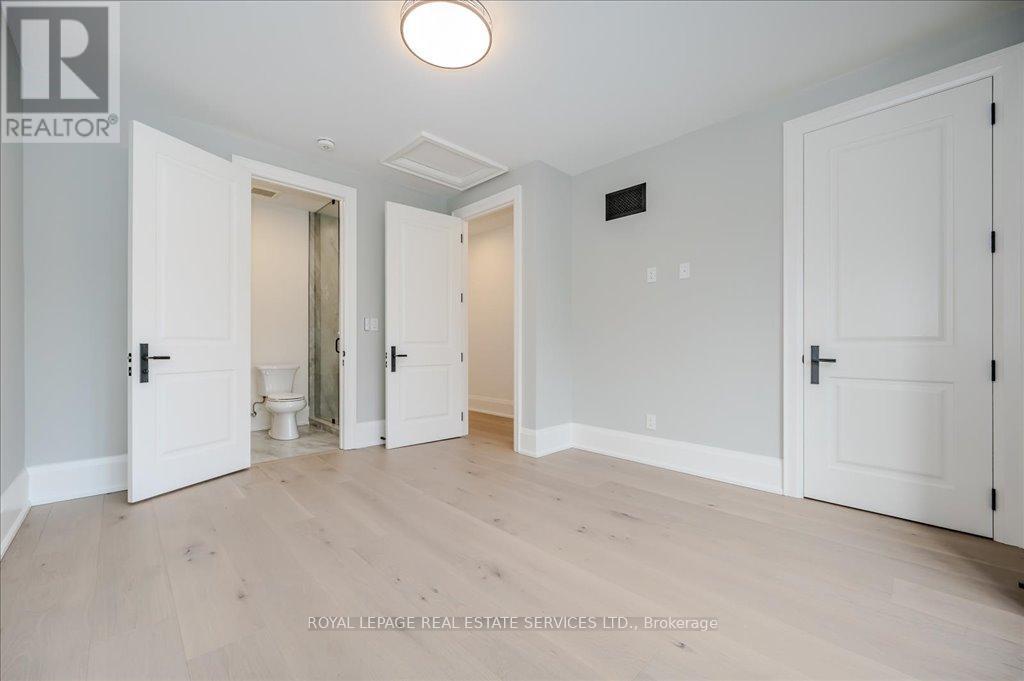78 South Kingsway, Toronto (High Park-Swansea), Ontario  M6S 3T3 - Photo 35 - W12213080
