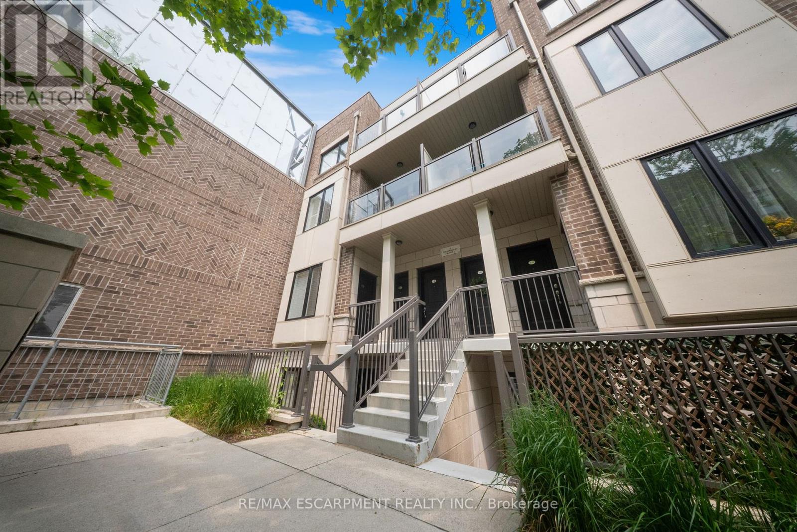 332 - 6 DRUMMOND STREET, toronto (mimico), Ontario