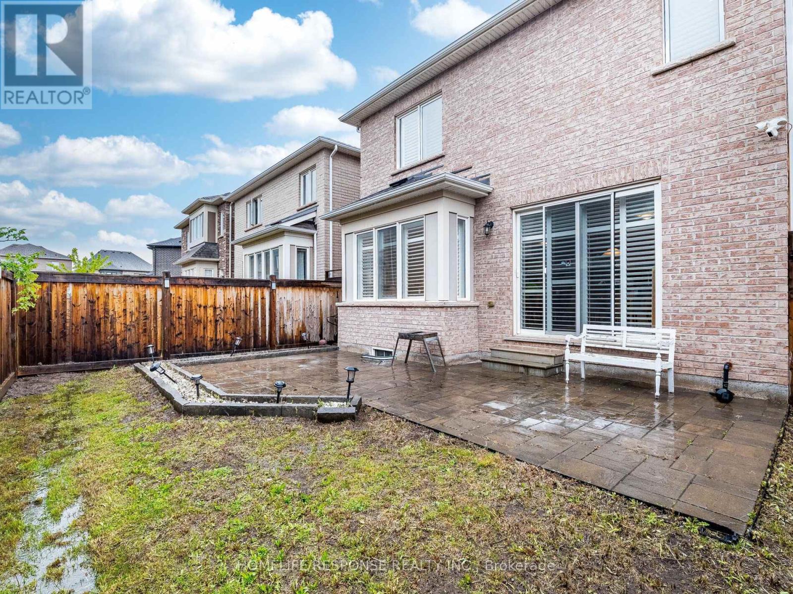 115 Beaveridge Avenue W, Oakville (Go Glenorchy), Ontario  L6H 0M6 - Photo 37 - W12213124