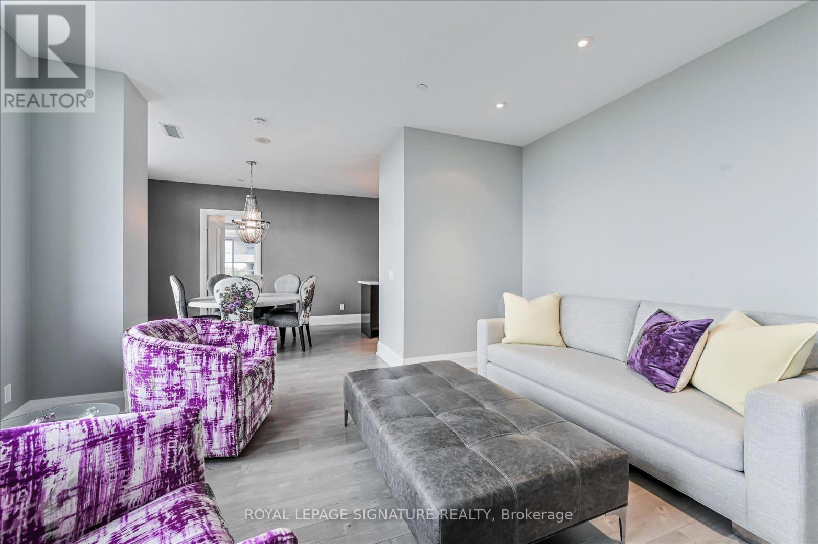 205 - 110 Marine Parade Drive, Toronto (Mimico), Ontario  M8V 0A3 - Photo 10 - W12213159