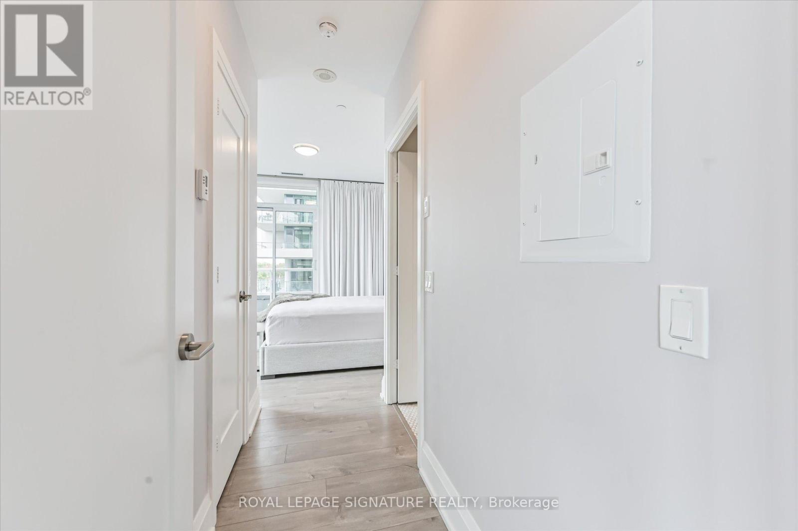 205 - 110 Marine Parade Drive, Toronto (Mimico), Ontario  M8V 0A3 - Photo 12 - W12213159