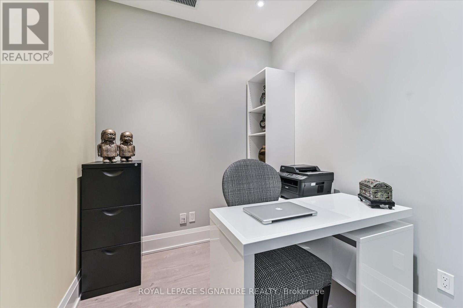 205 - 110 Marine Parade Drive, Toronto (Mimico), Ontario  M8V 0A3 - Photo 20 - W12213159