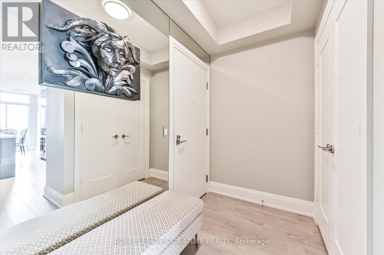 205 - 110 Marine Parade Drive, Toronto (Mimico), Ontario  M8V 0A3 - Photo 4 - W12213159
