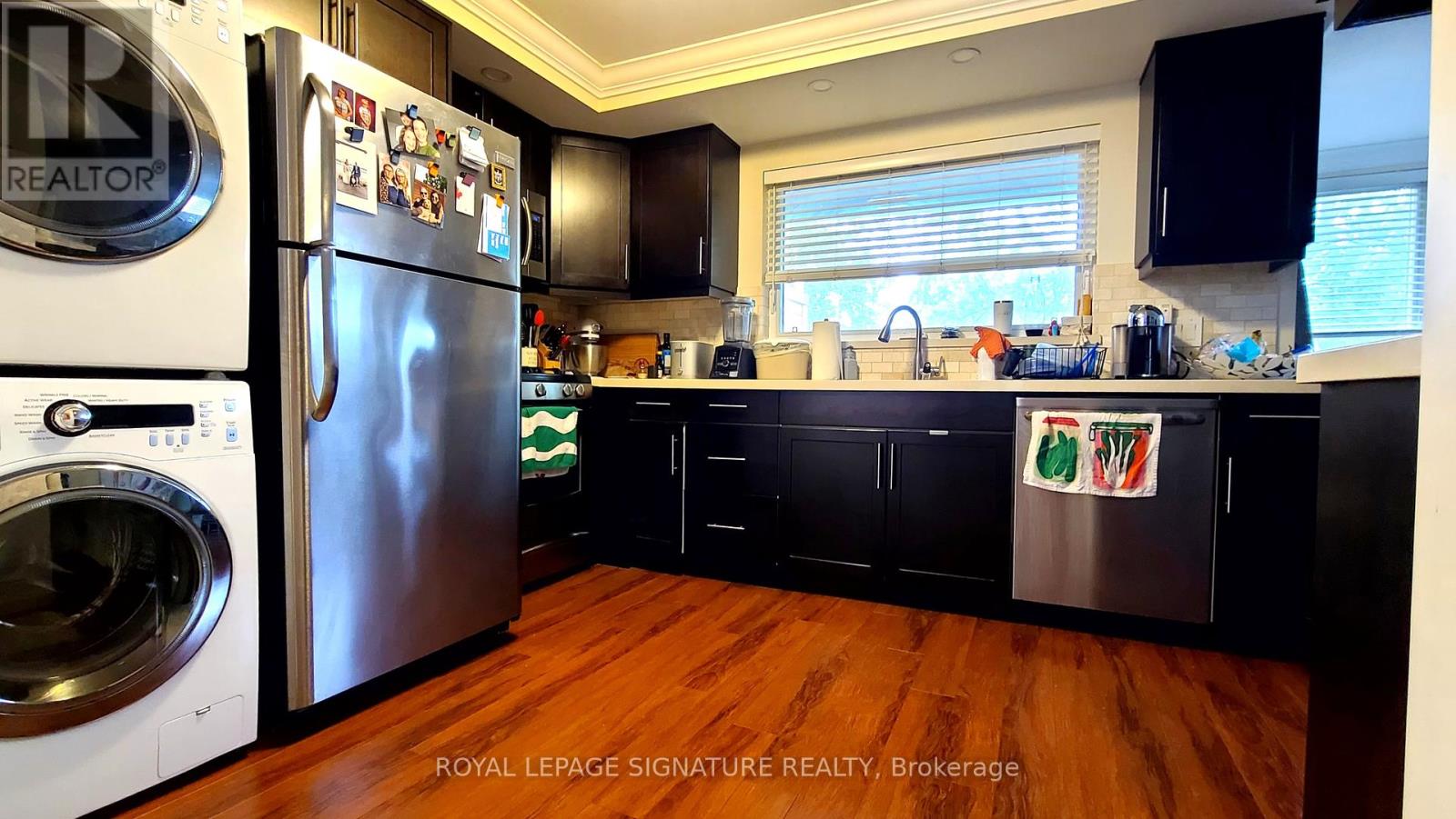 3rd Flr - 45 Jerome Street, Toronto, Ontario  M6P 1H8 - Photo 10 - W12213231