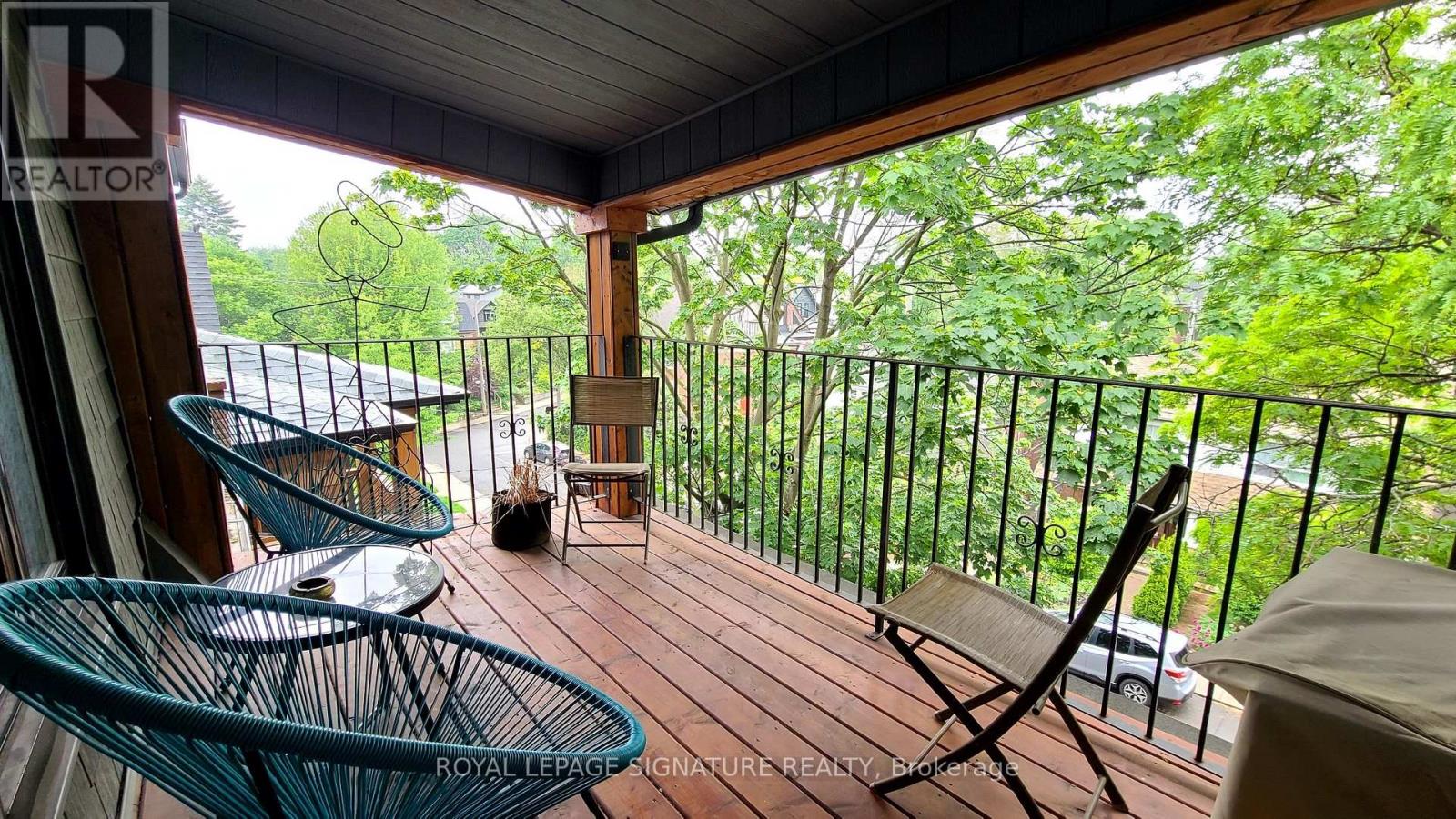 3rd Flr - 45 Jerome Street, Toronto, Ontario  M6P 1H8 - Photo 13 - W12213231