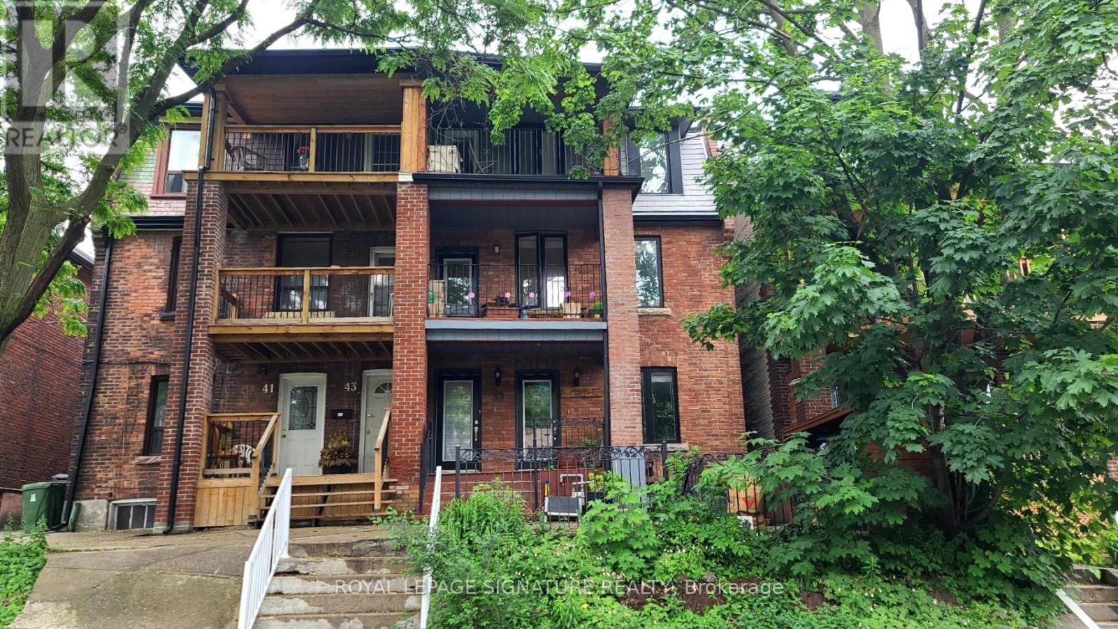 3rd Flr - 45 Jerome Street, Toronto, Ontario  M6P 1H8 - Photo 14 - W12213231