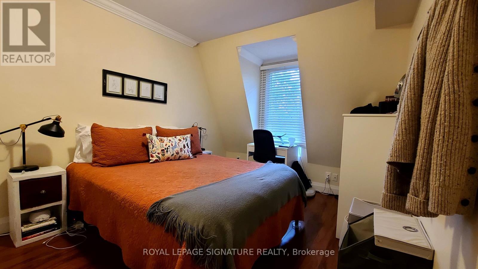3rd Flr - 45 Jerome Street, Toronto, Ontario  M6P 1H8 - Photo 4 - W12213231