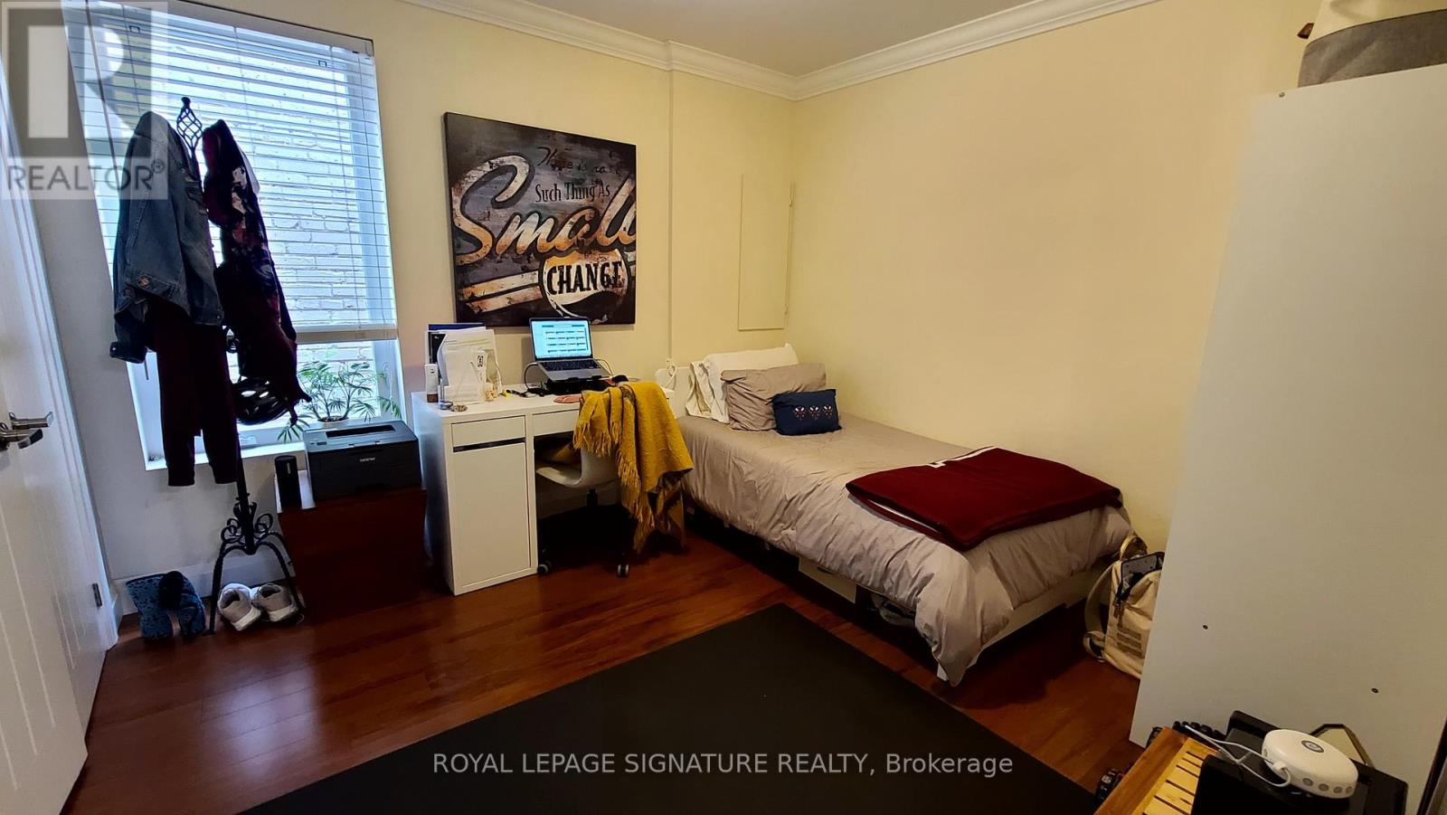 3rd Flr - 45 Jerome Street, Toronto, Ontario  M6P 1H8 - Photo 5 - W12213231